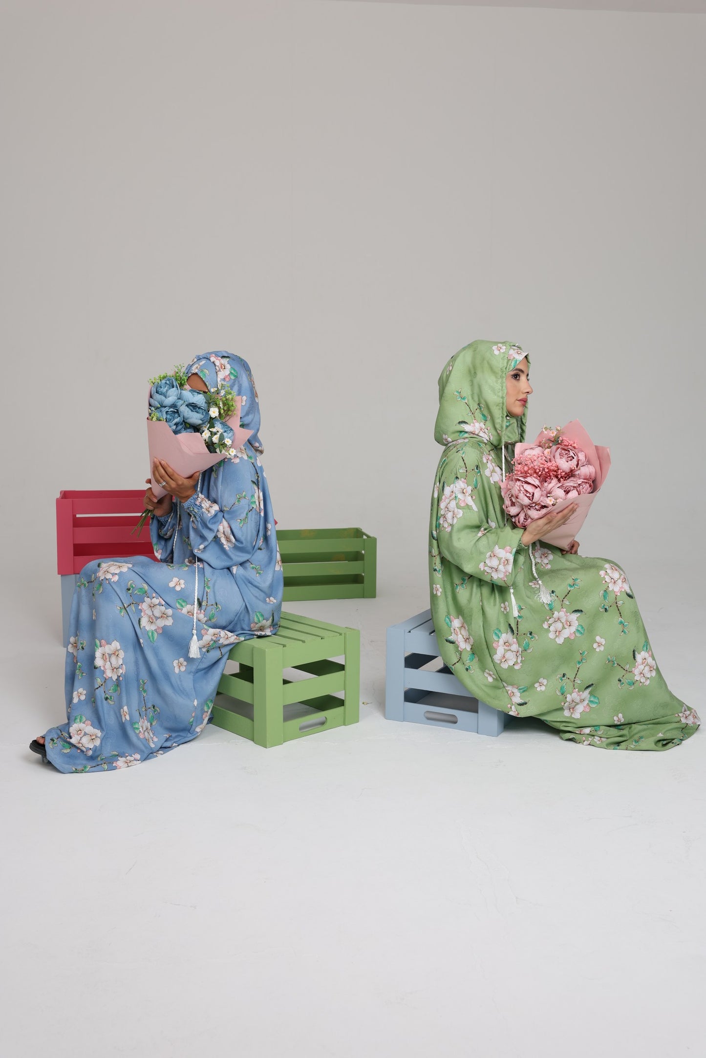 Blue and white orchid burqa