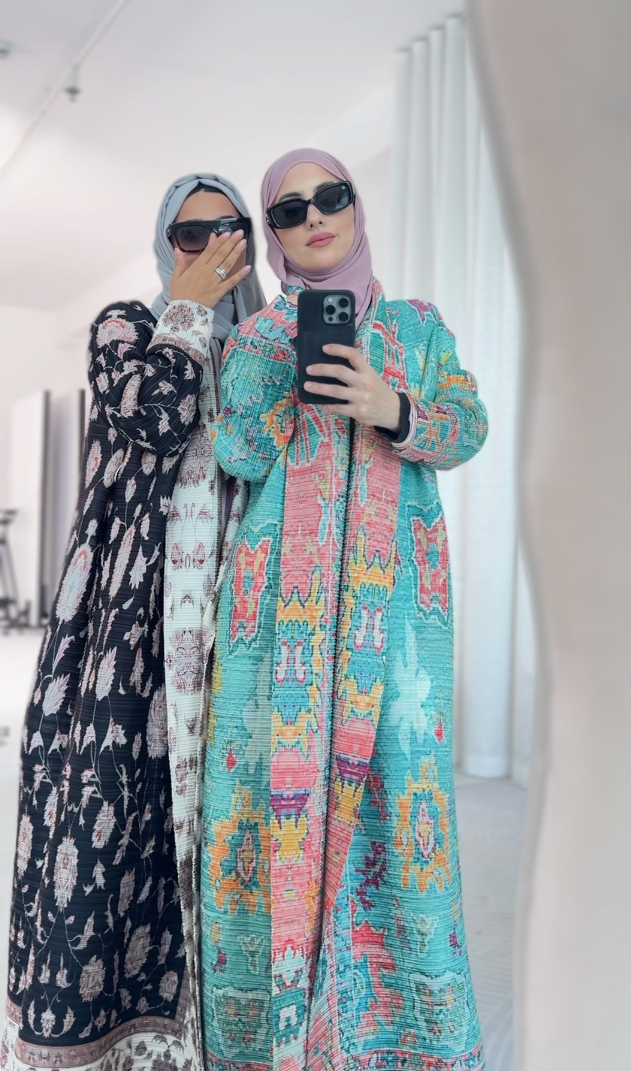 Black & Beige Bouncy Abayah