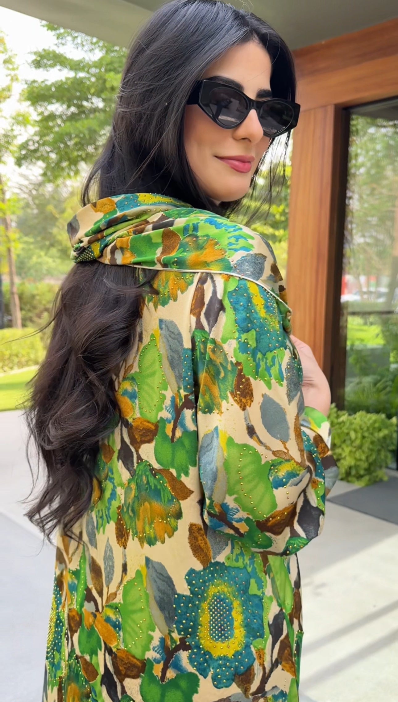 Green 🍏 floral Abayah with matching scarf