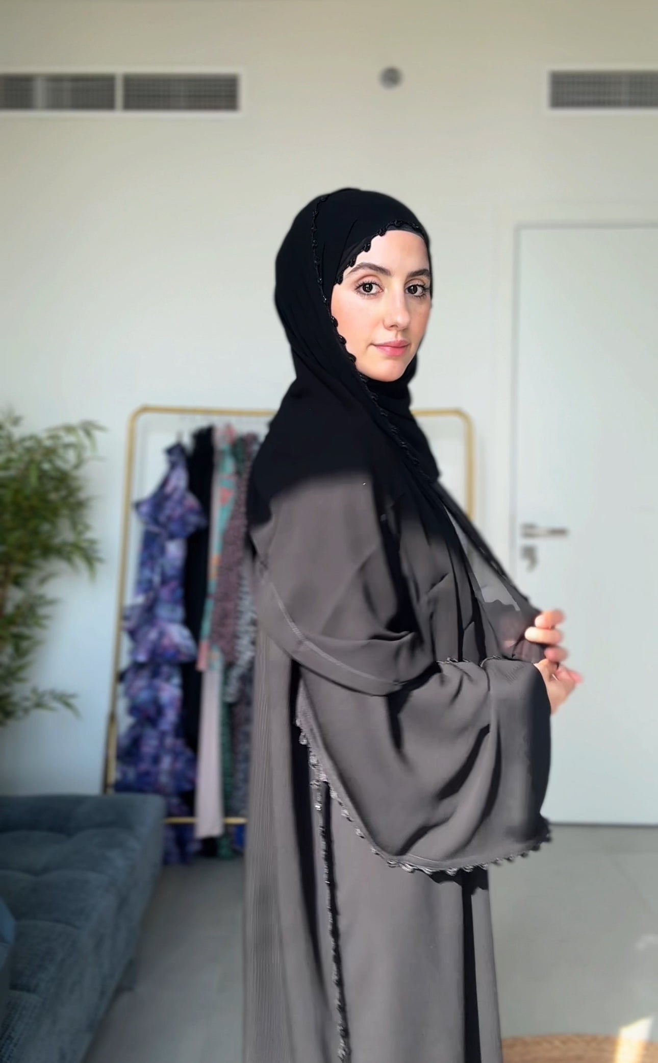 Black Zoom Abayah with Embrodiery detail