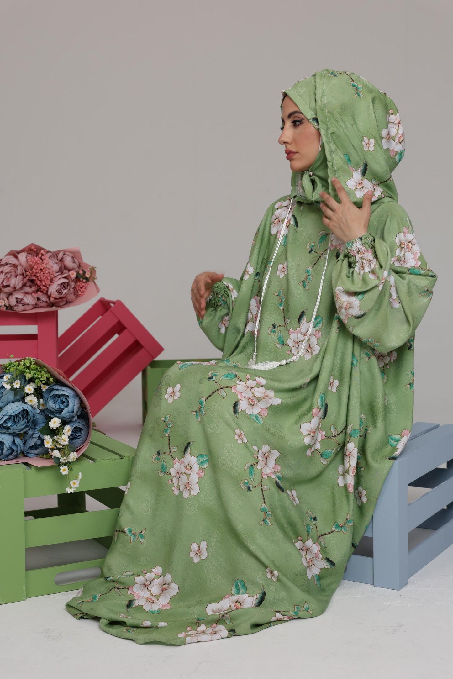 Blue and white orchid burqa
