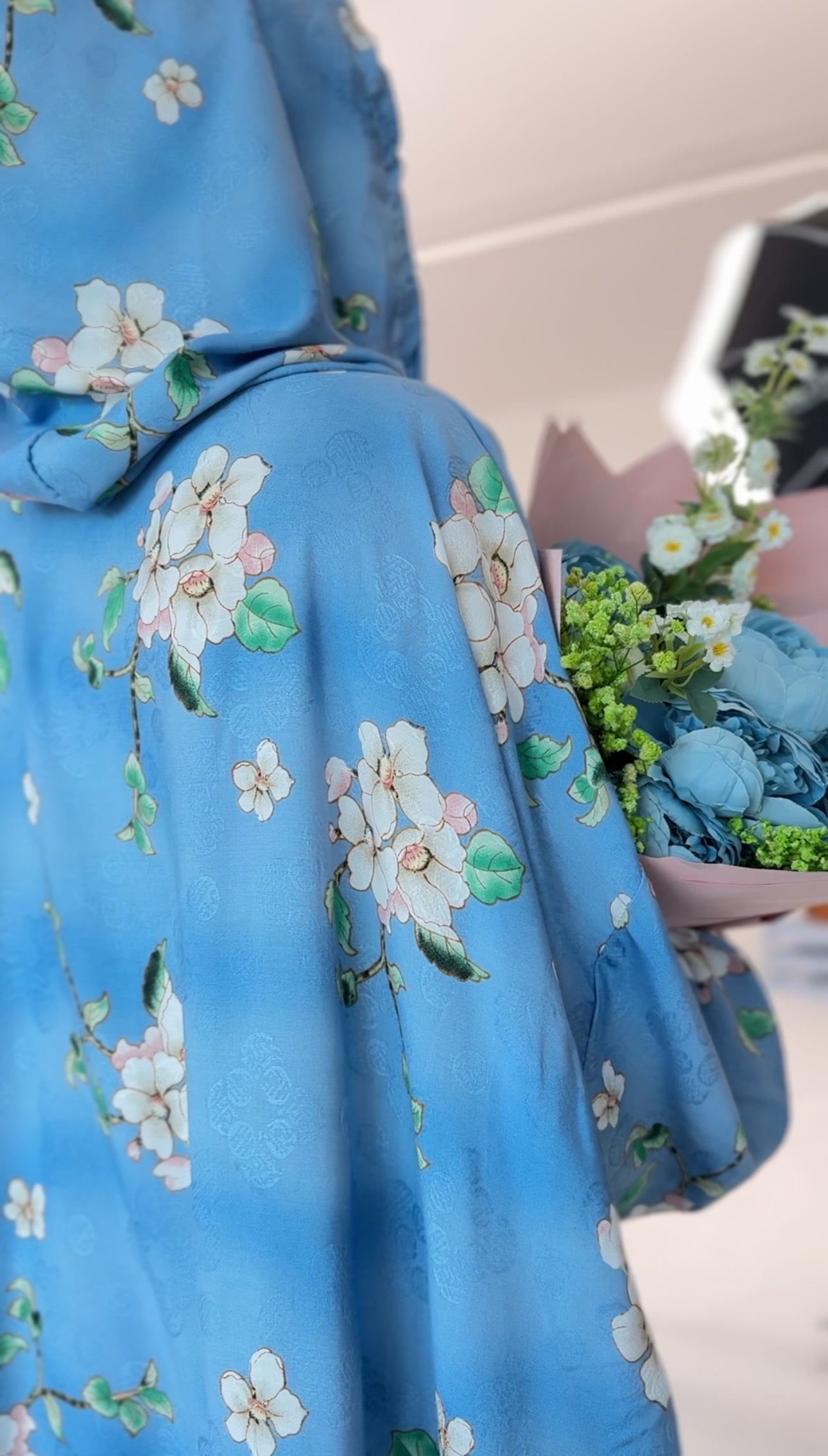 Blue and white orchid burqa