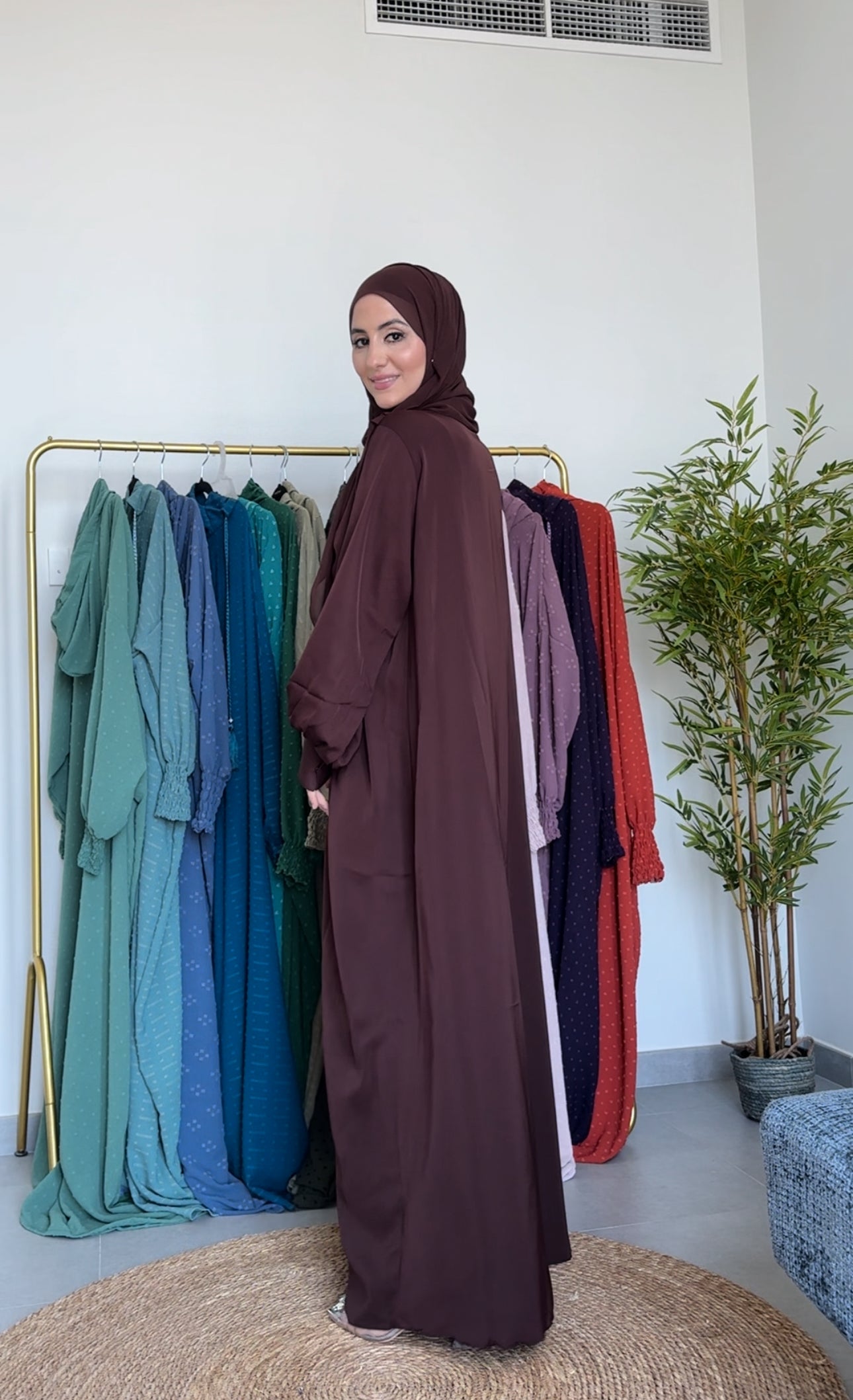 Brown 2 piece abayah with scarf