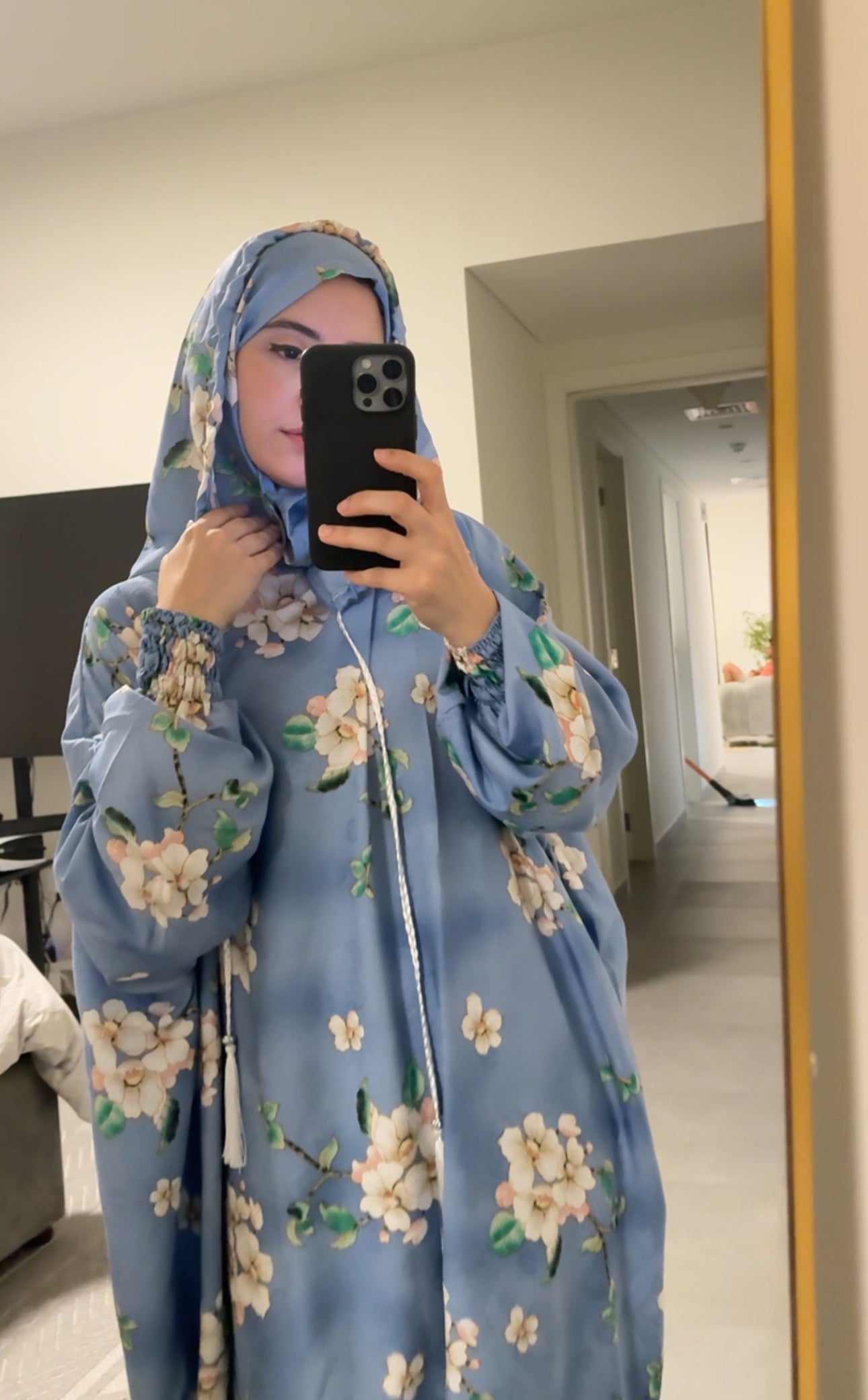 Blue and white orchid burqa