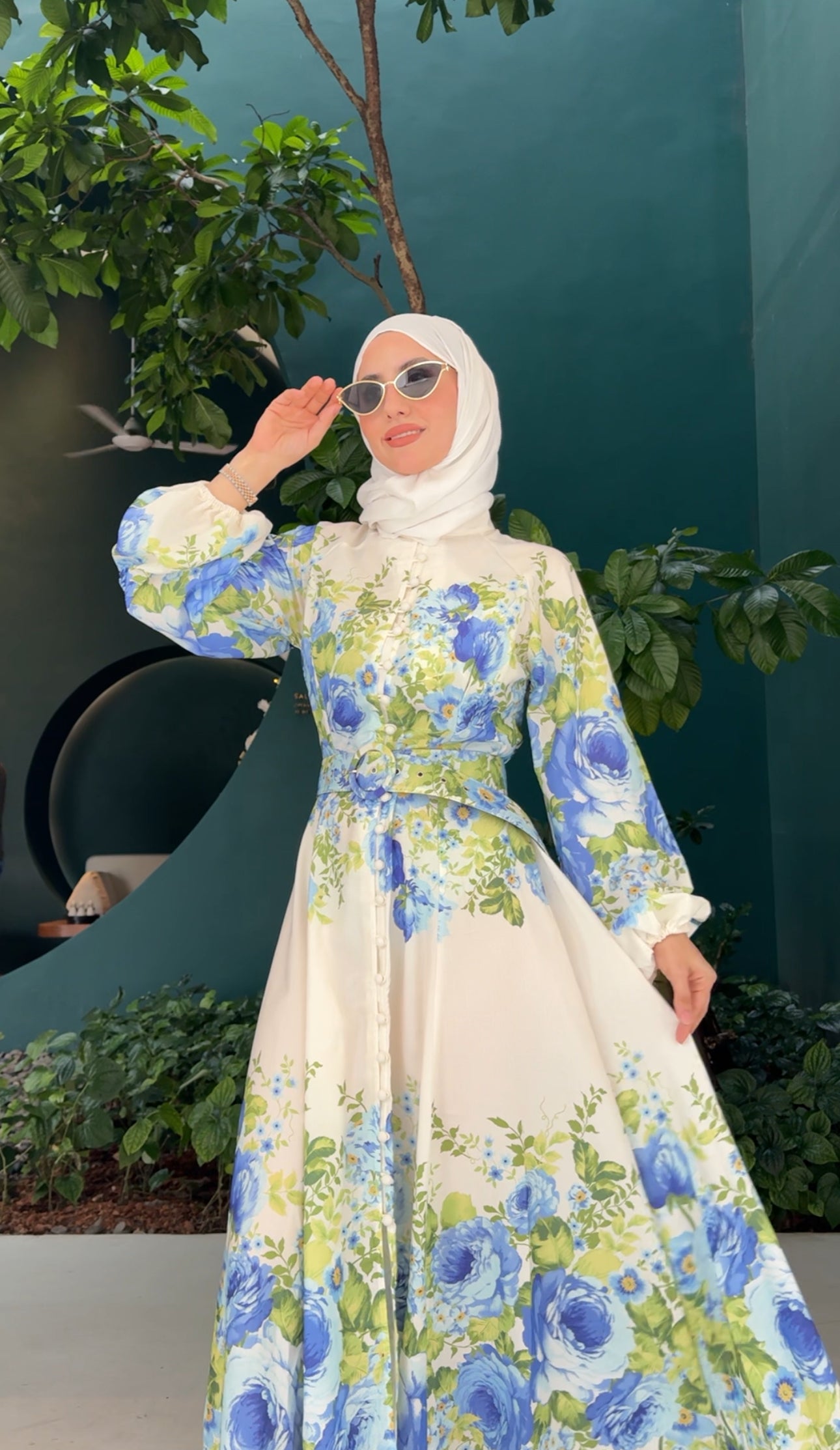 Blue and white floral 🦋 Eid dress