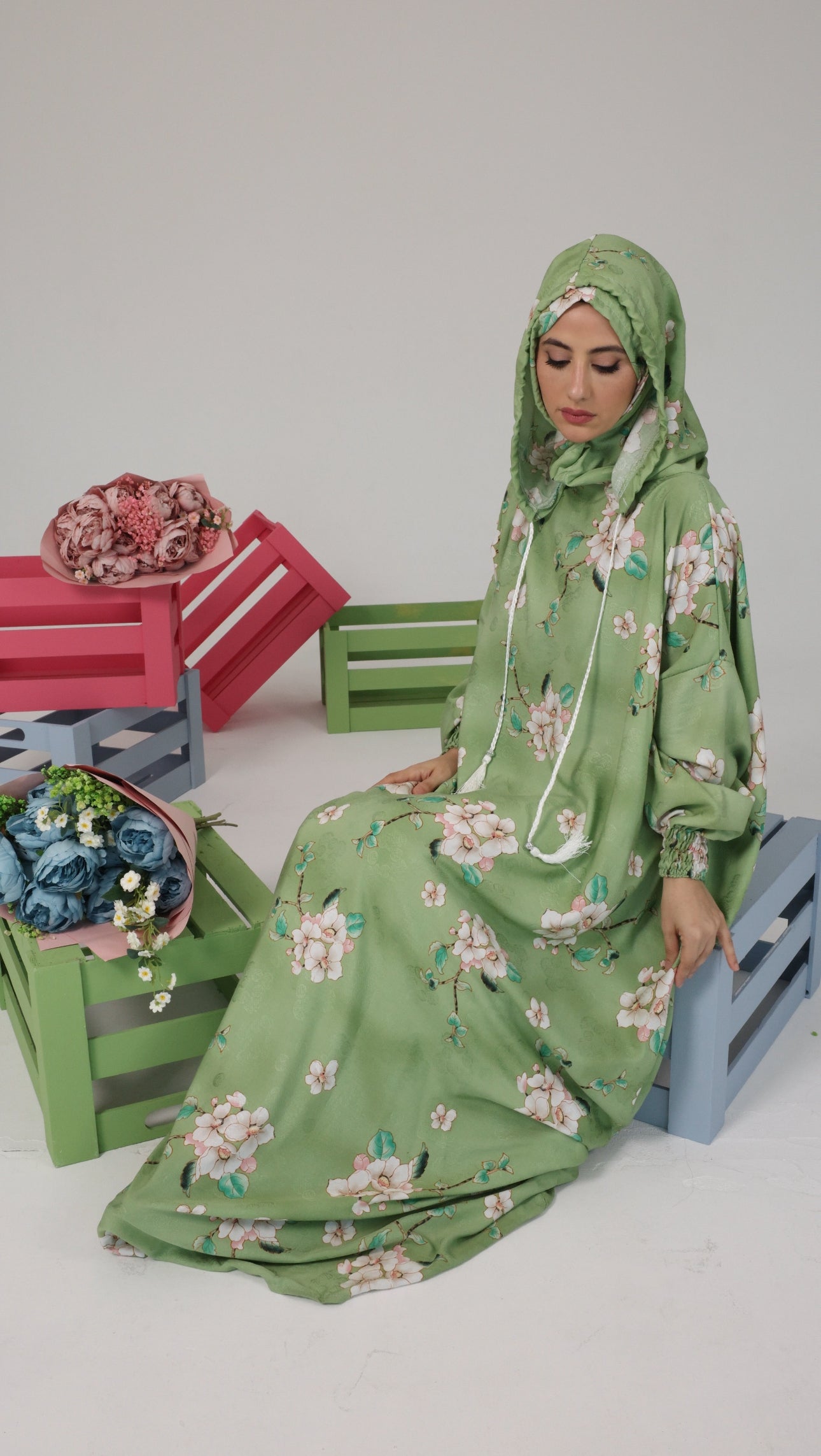Blue and white orchid burqa
