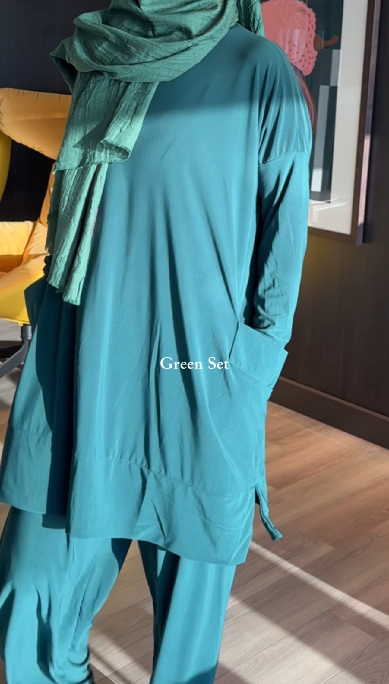 Green pocket stretch fabric set
