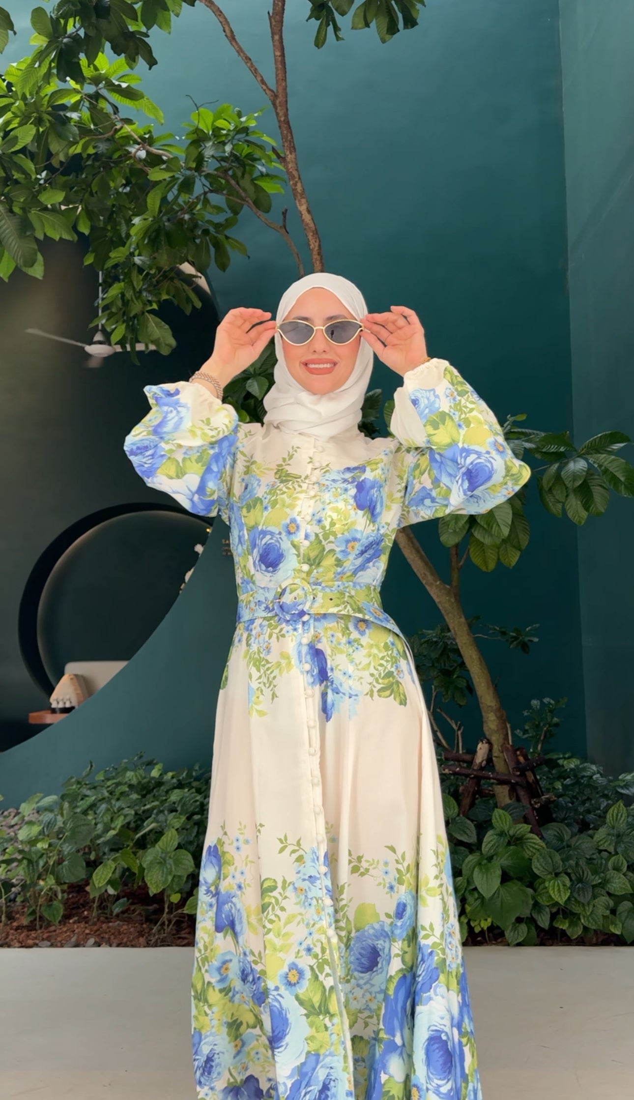 Blue and white floral 🦋 Eid dress