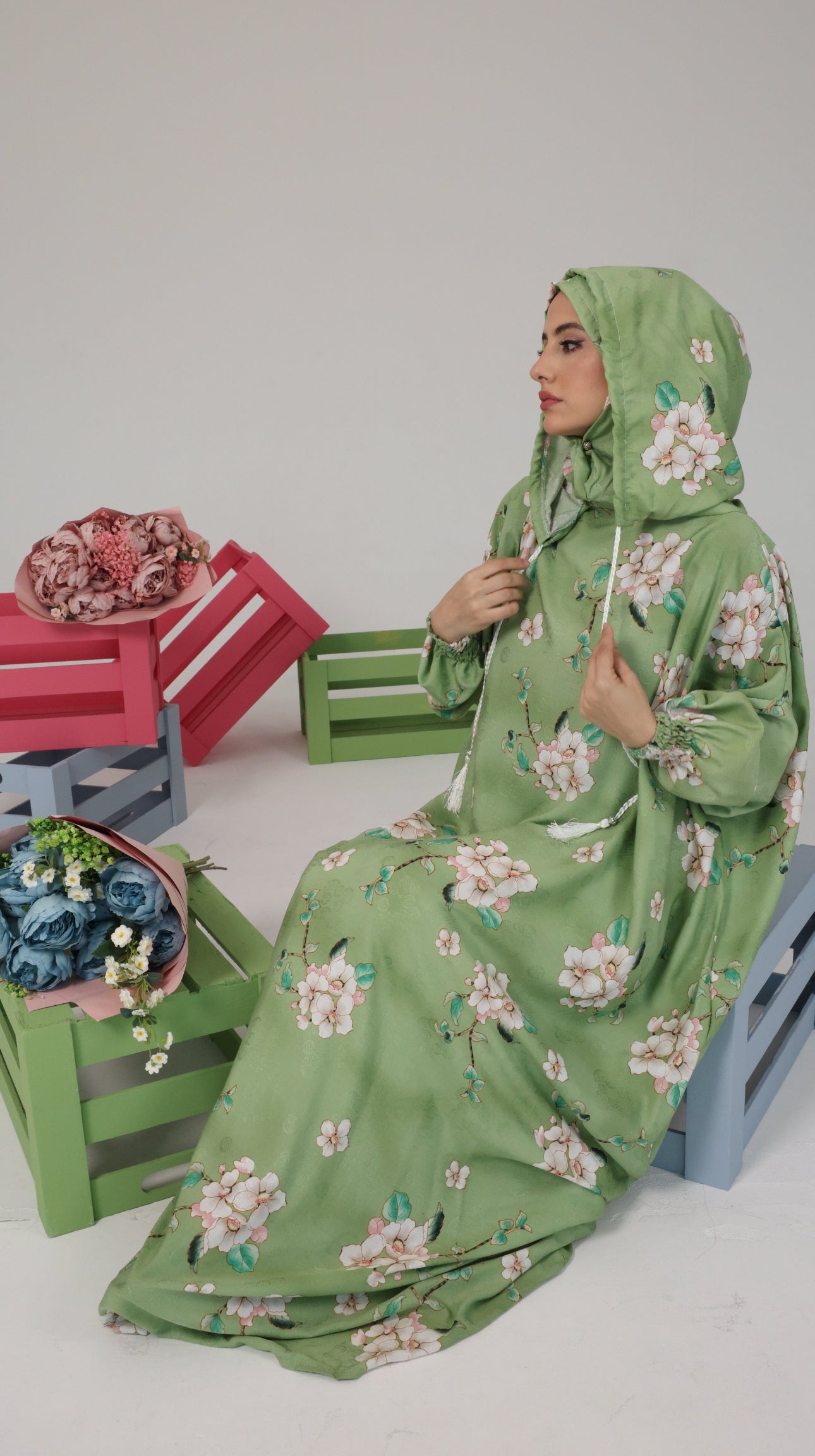 Blue and white orchid burqa