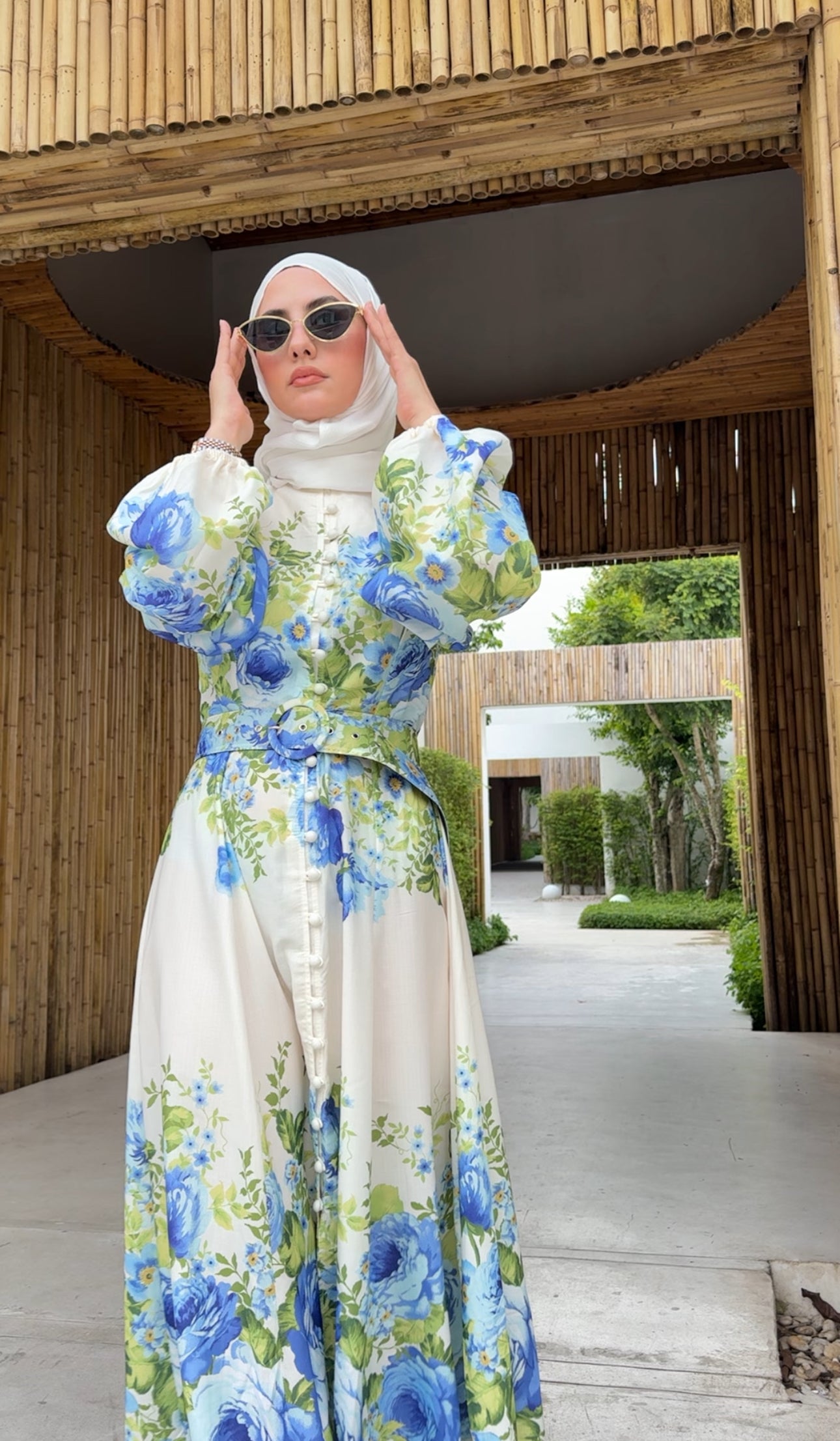 Blue and white floral 🦋 Eid dress