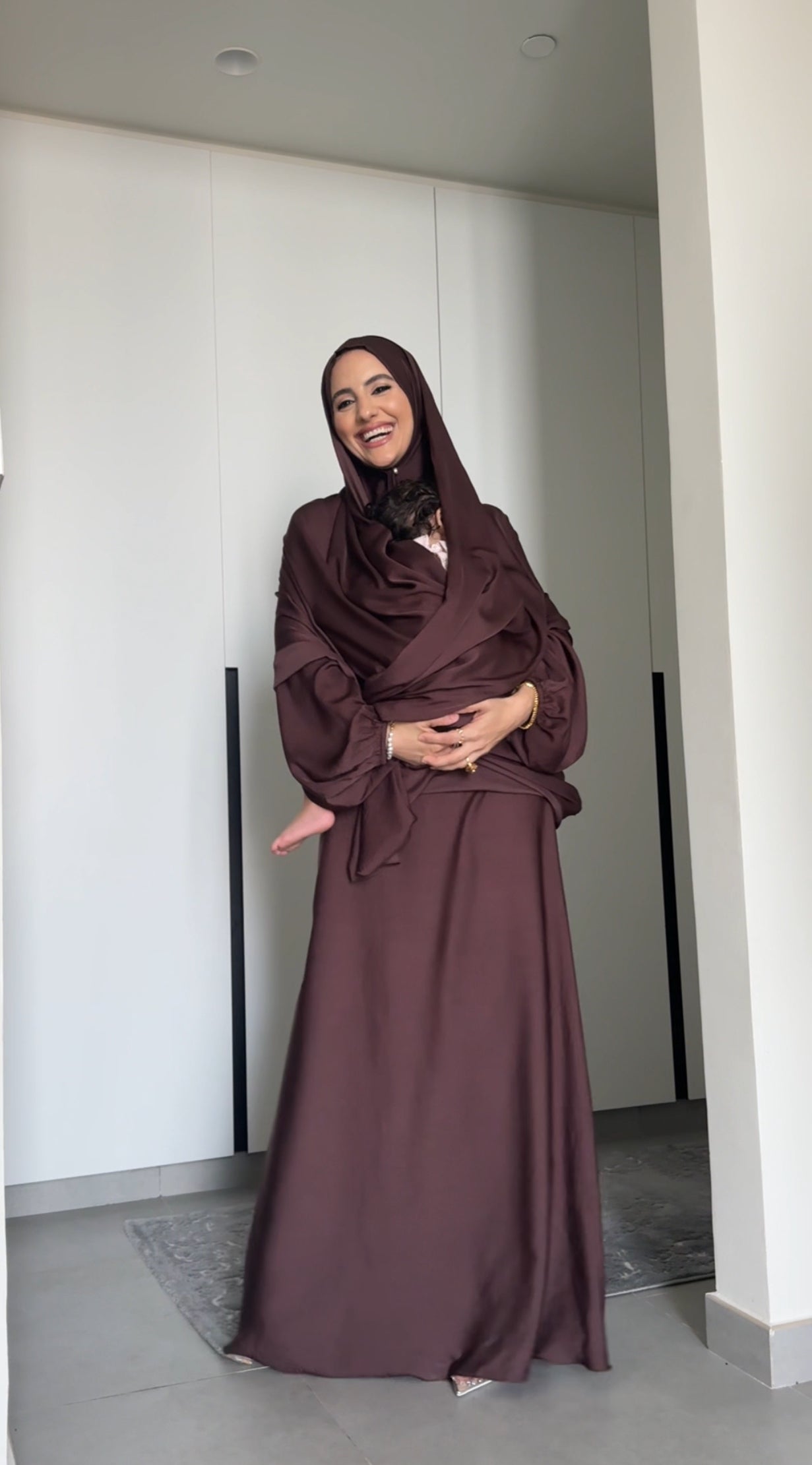 Anna Brown Long Scarf Abayah