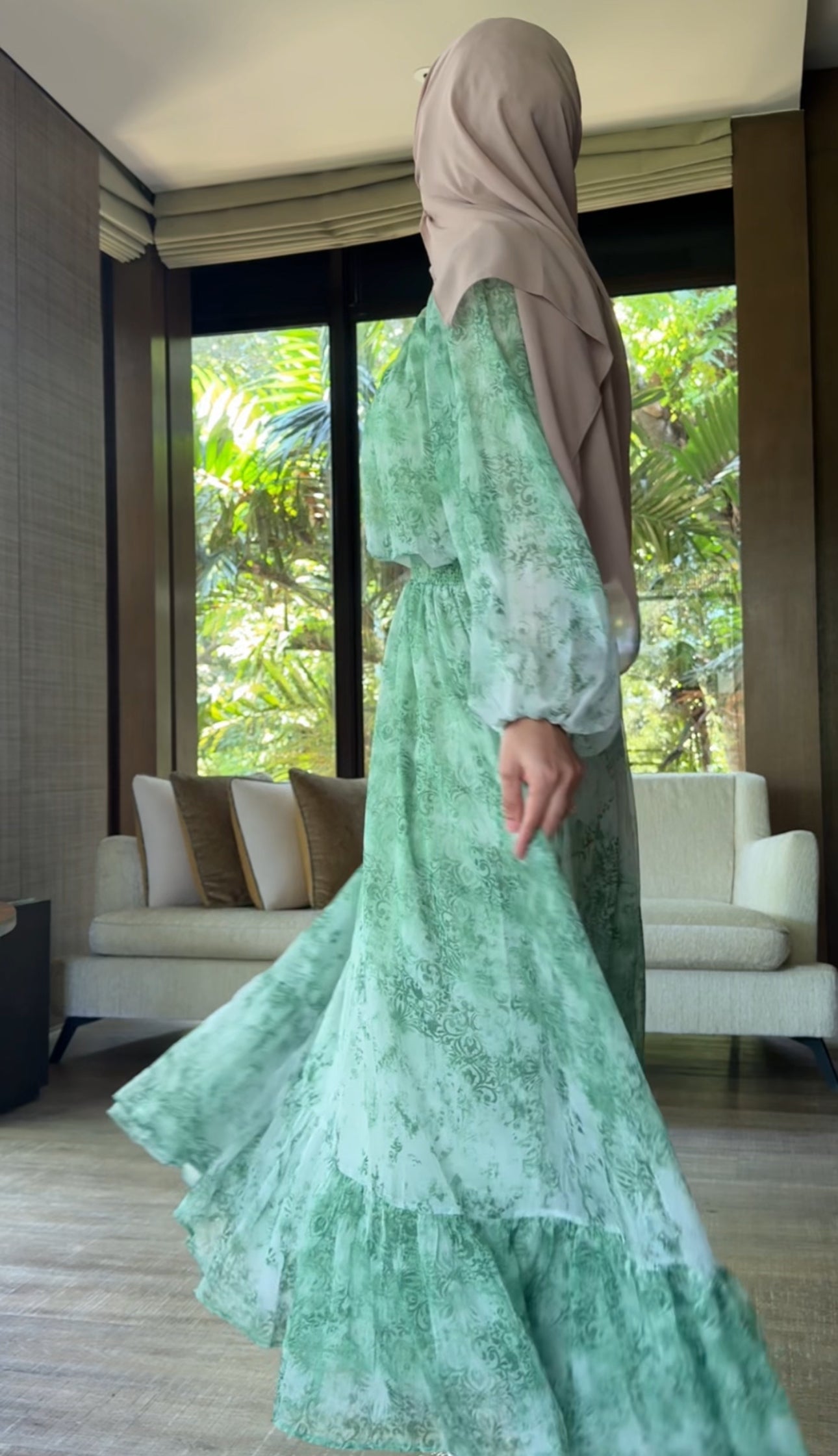 Green flow dress