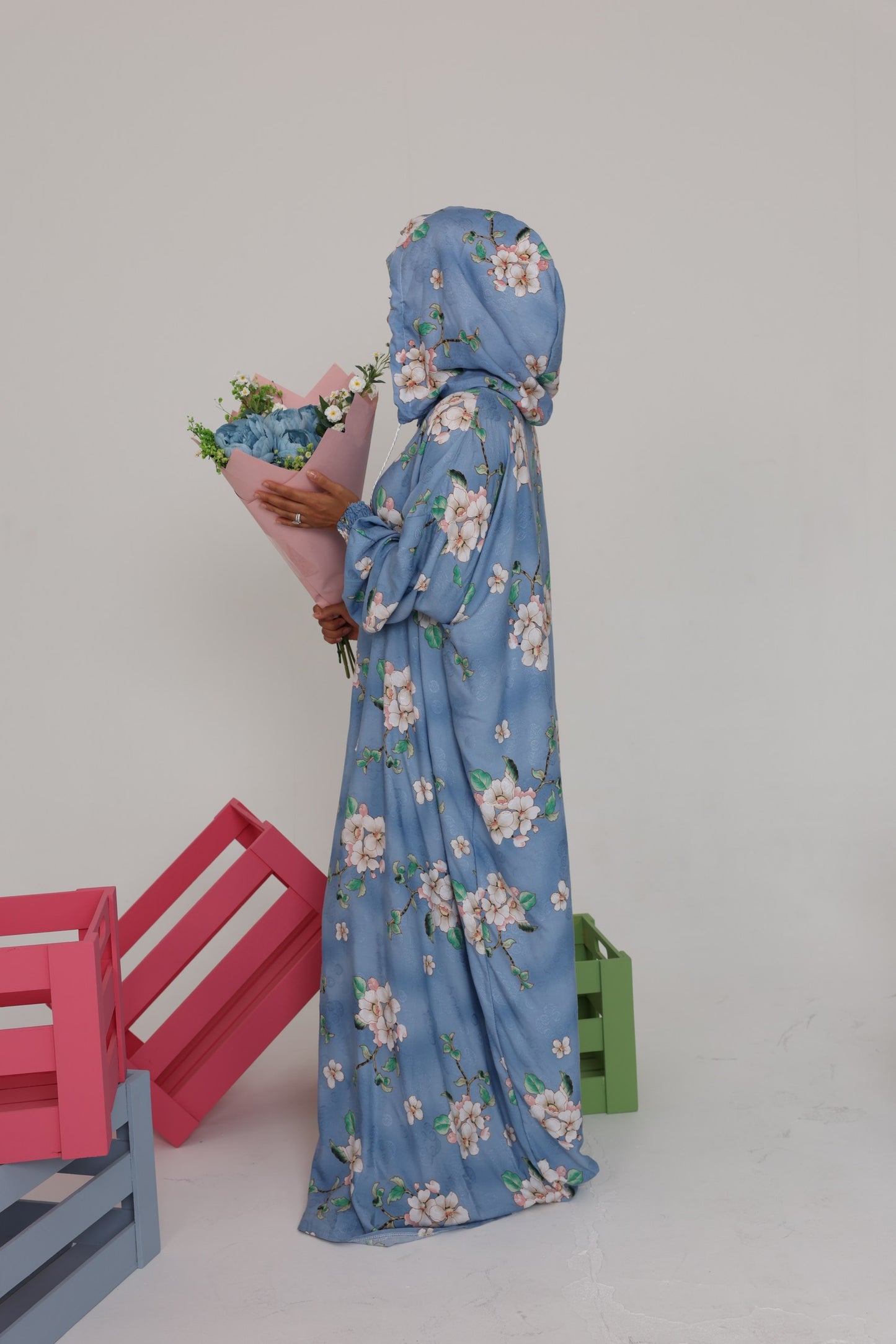 Blue and white orchid burqa