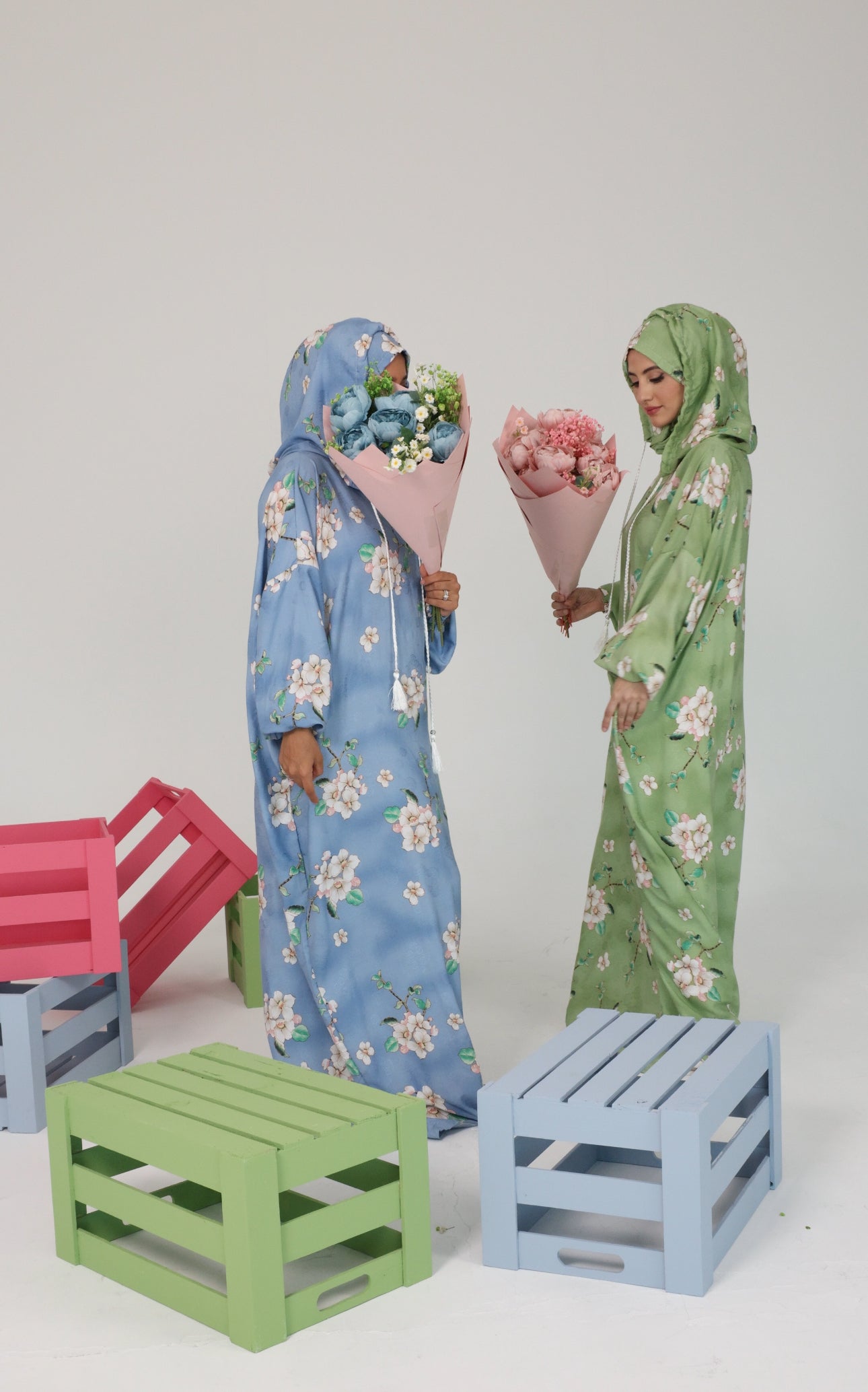 Blue and white orchid burqa