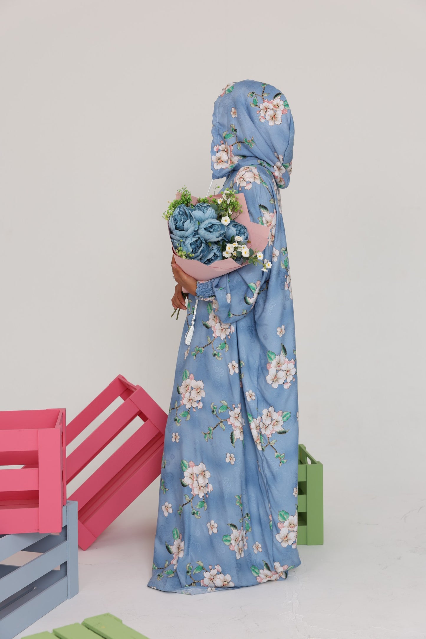 Blue and white orchid burqa