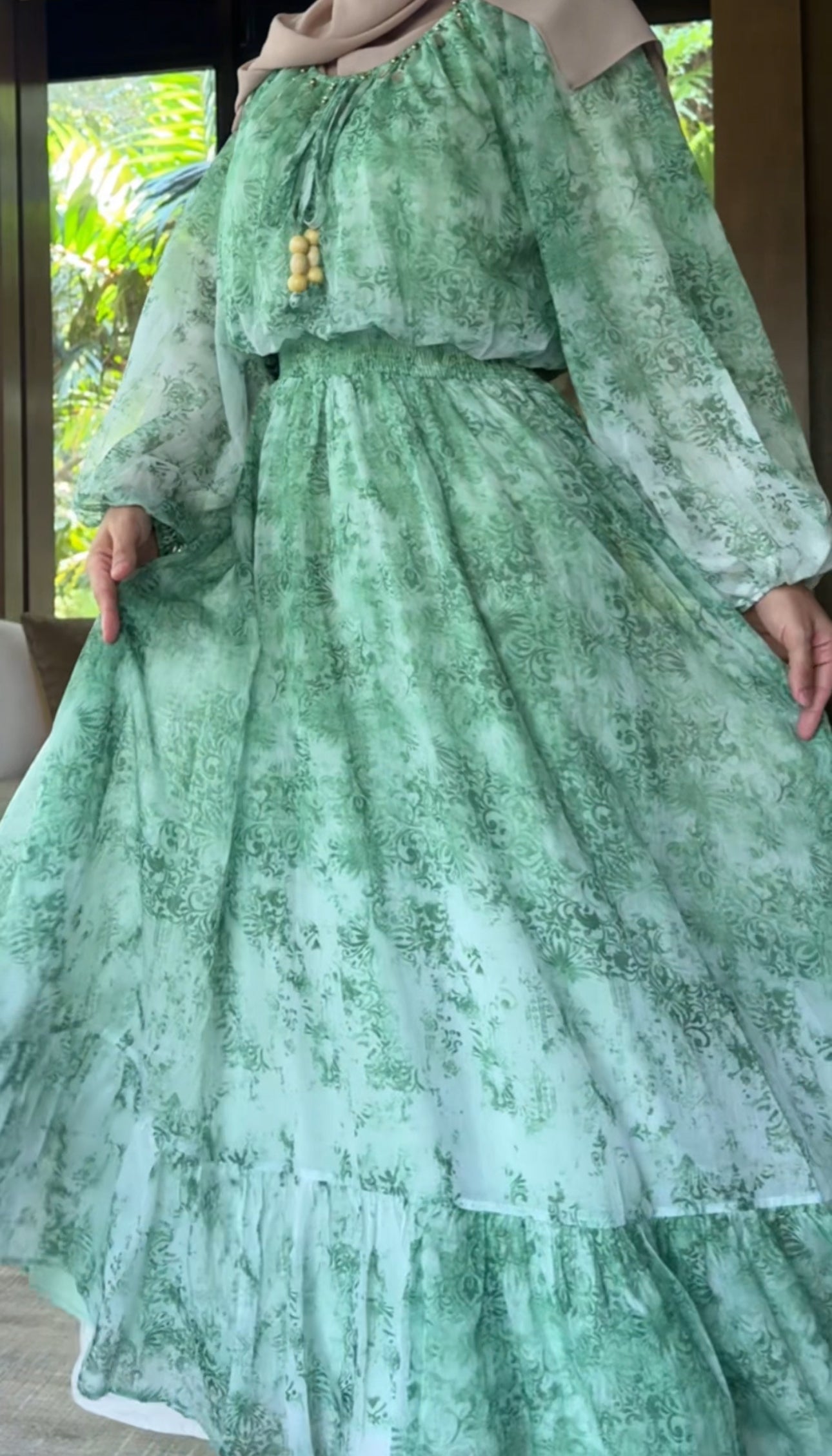 Green flow dress