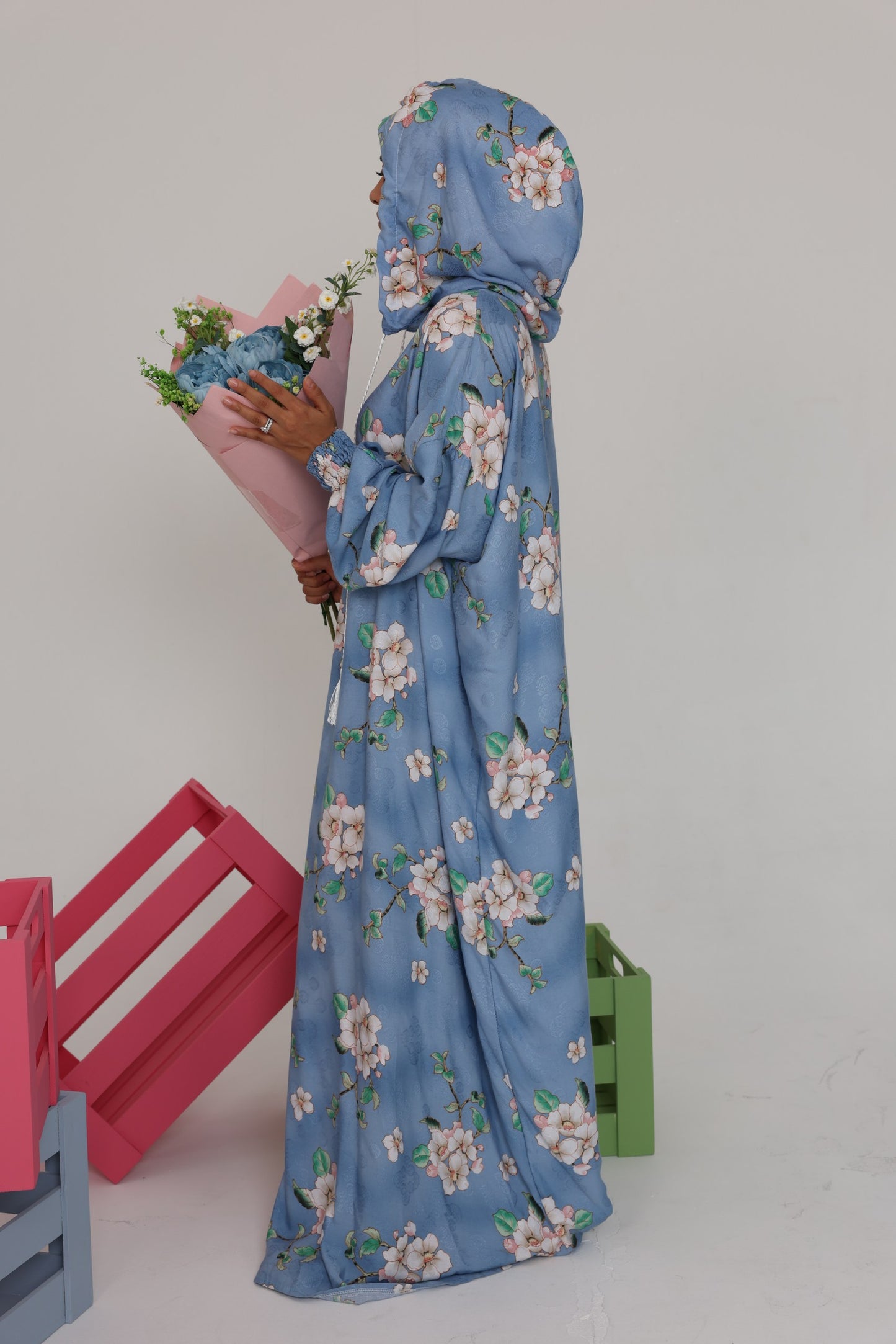 Blue and white orchid burqa