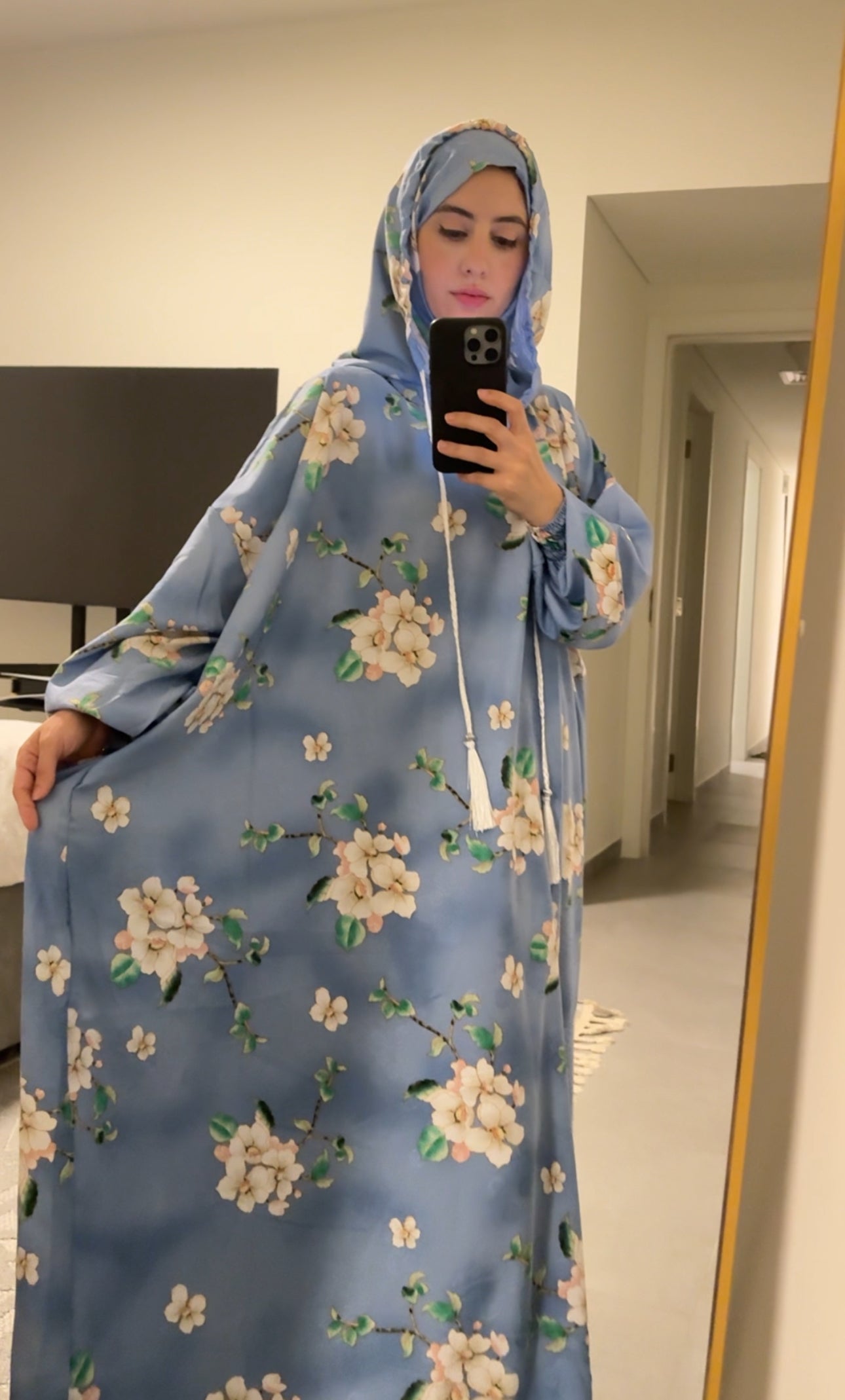 Blue and white orchid burqa