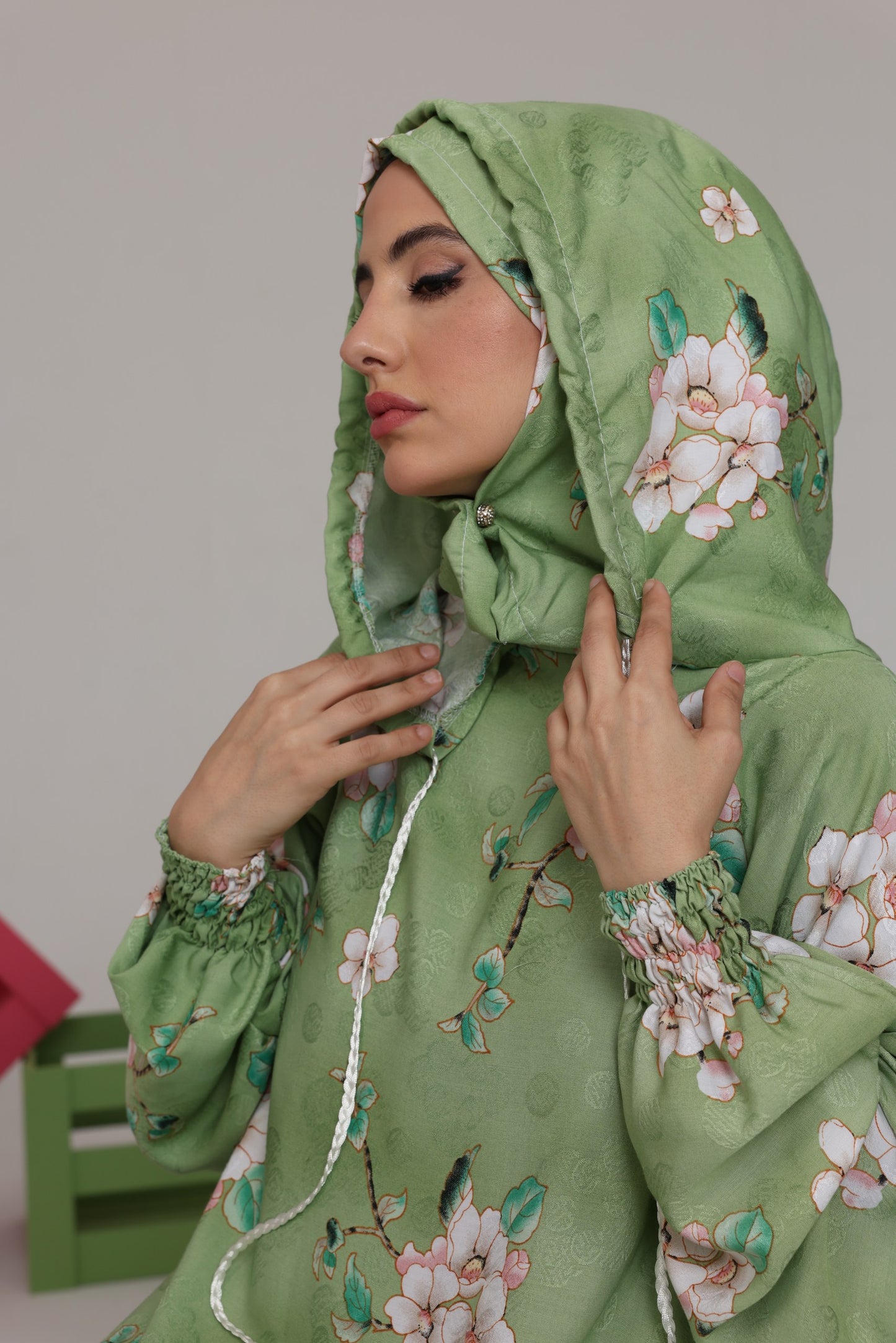 Blue and white orchid burqa