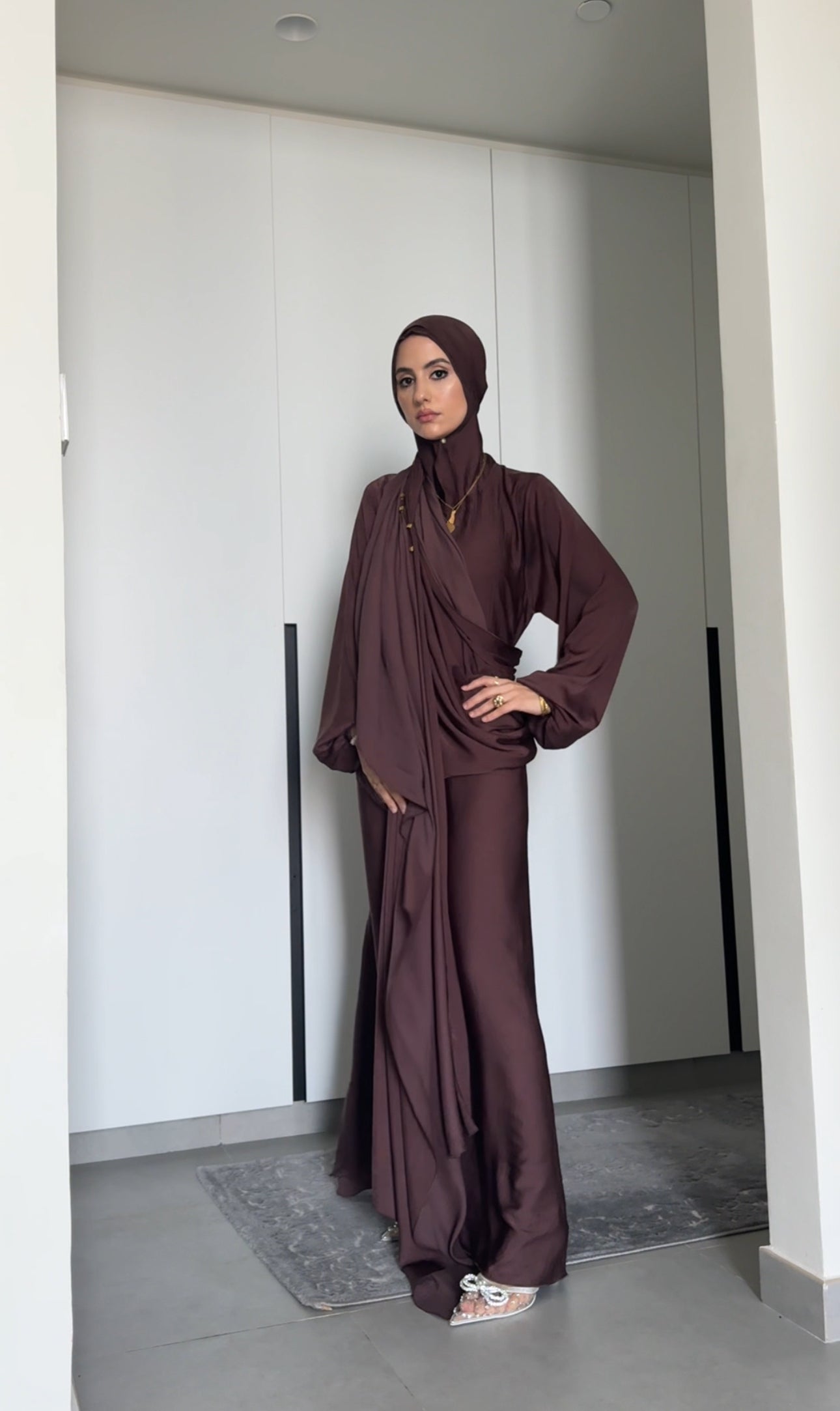 Anna Brown Long Scarf Abayah