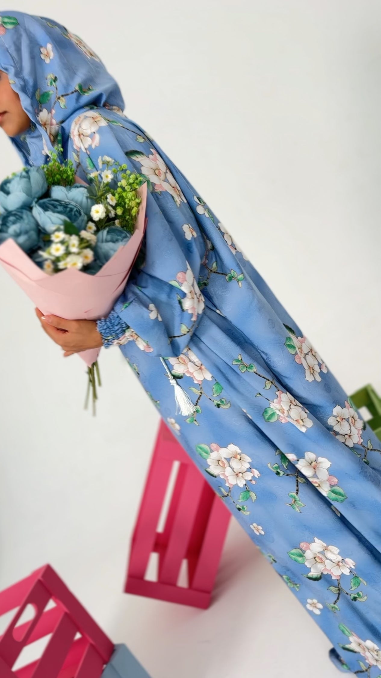 Blue and white orchid burqa