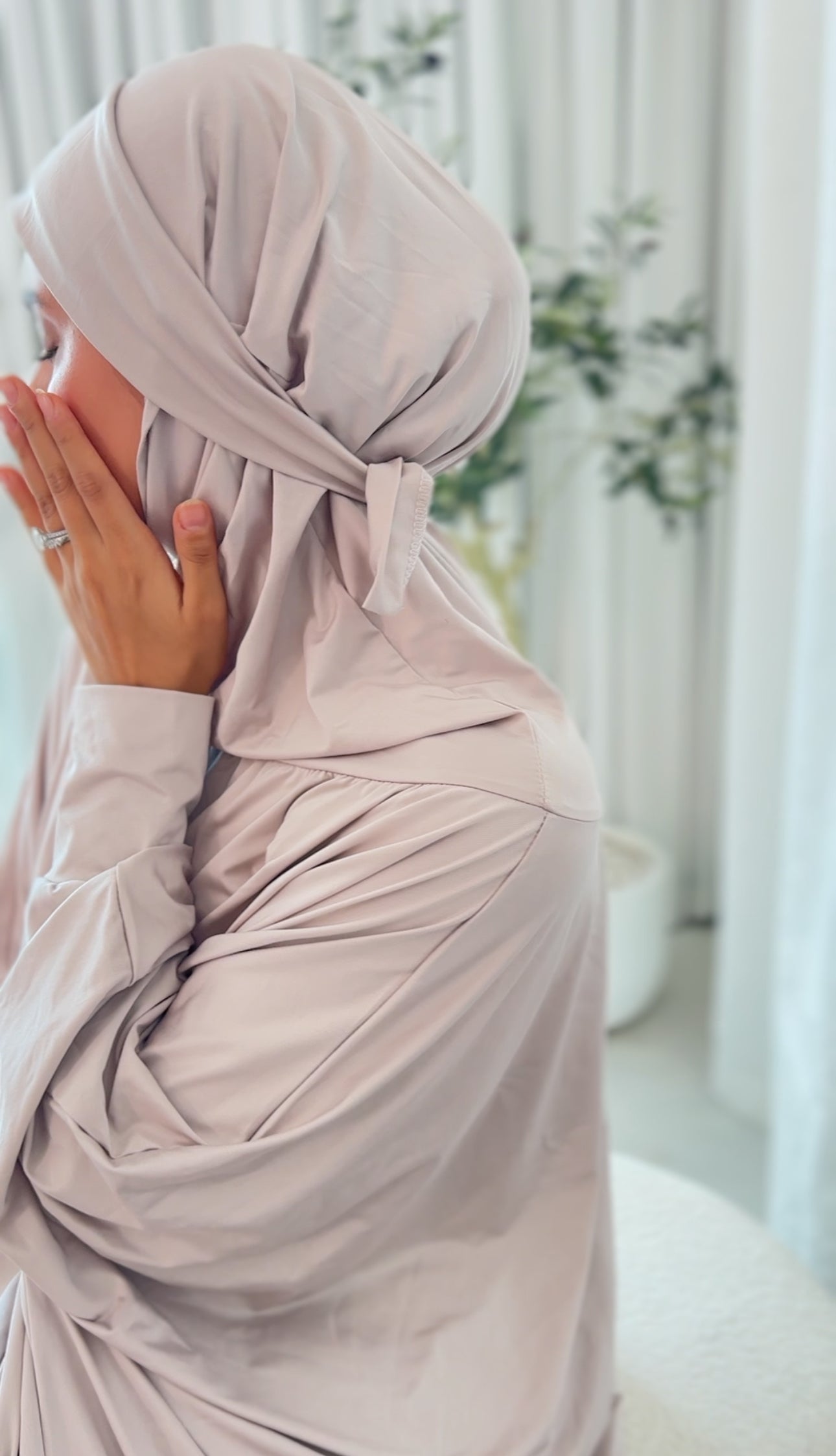 Beige burqa stretch fabric