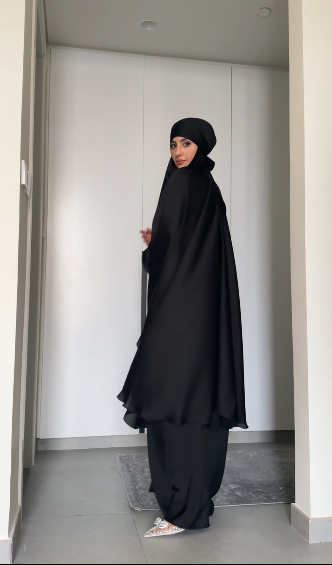 Two Piece Black Khimar, with long scarf and short sleeve inner