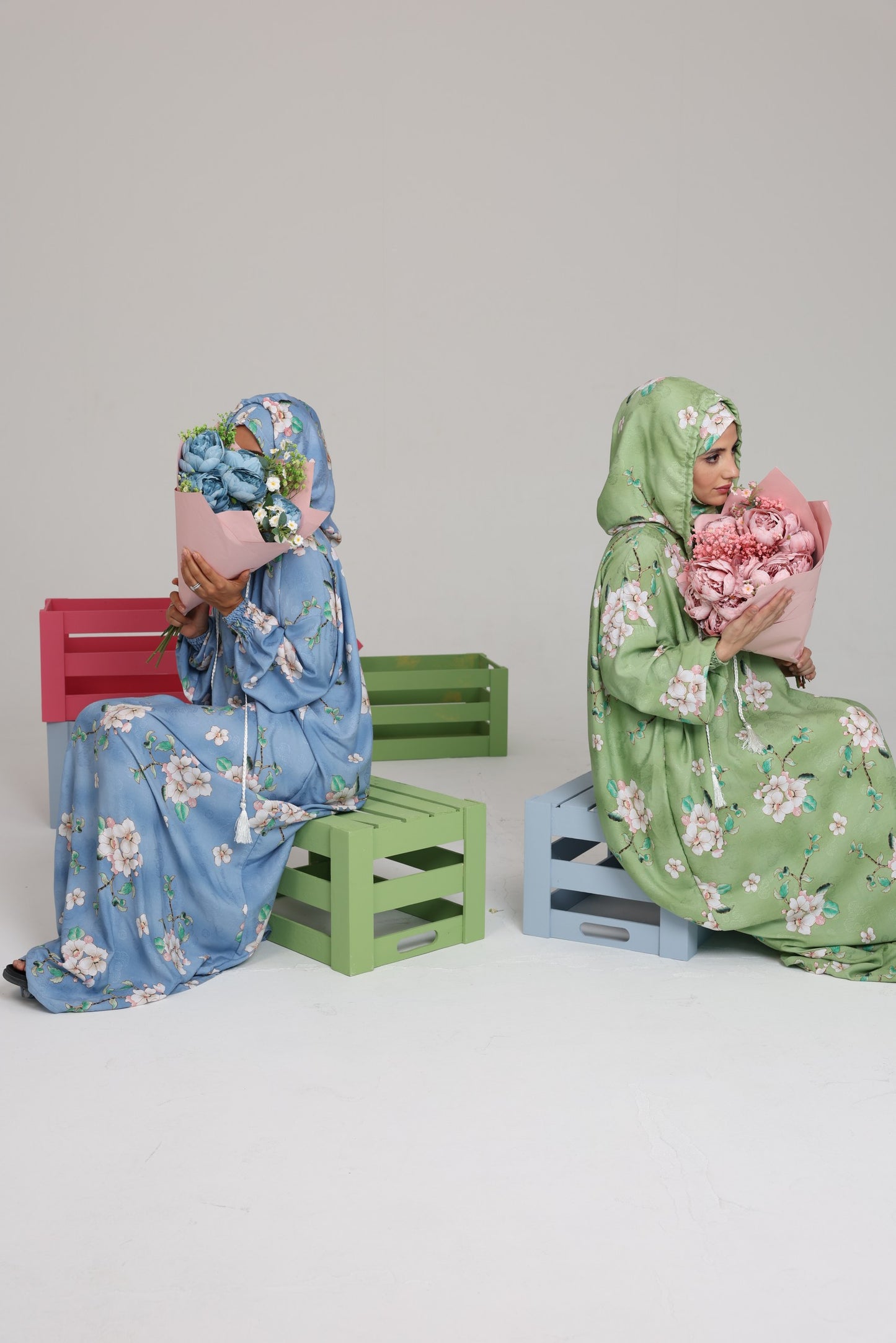 Blue and white orchid burqa