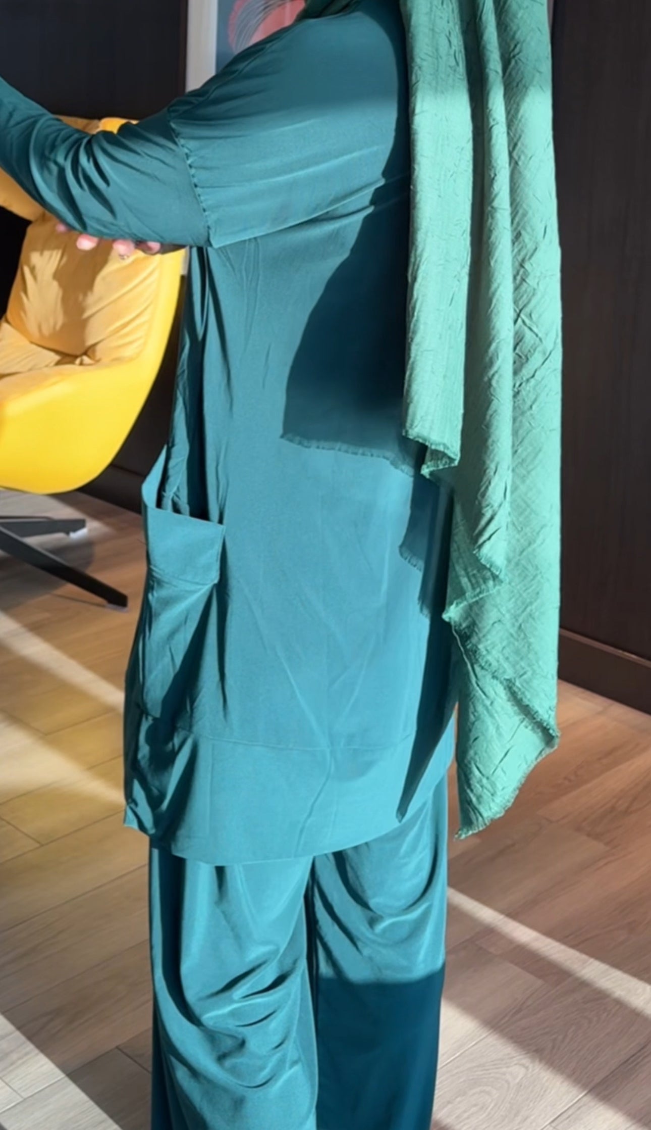 Green pocket stretch fabric set
