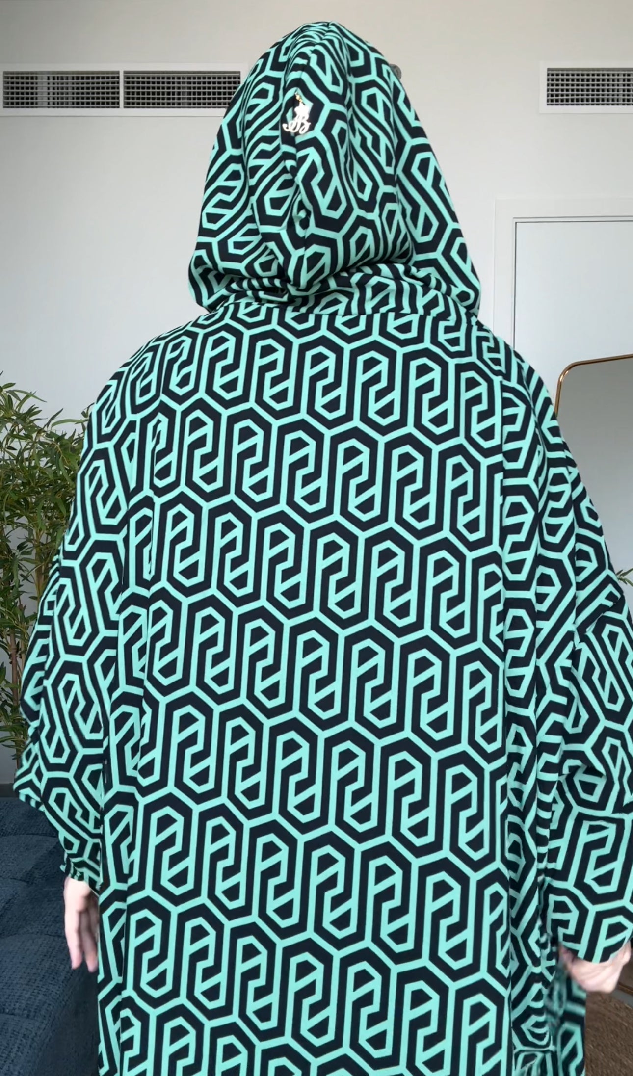 Green with black geometric lines burqa