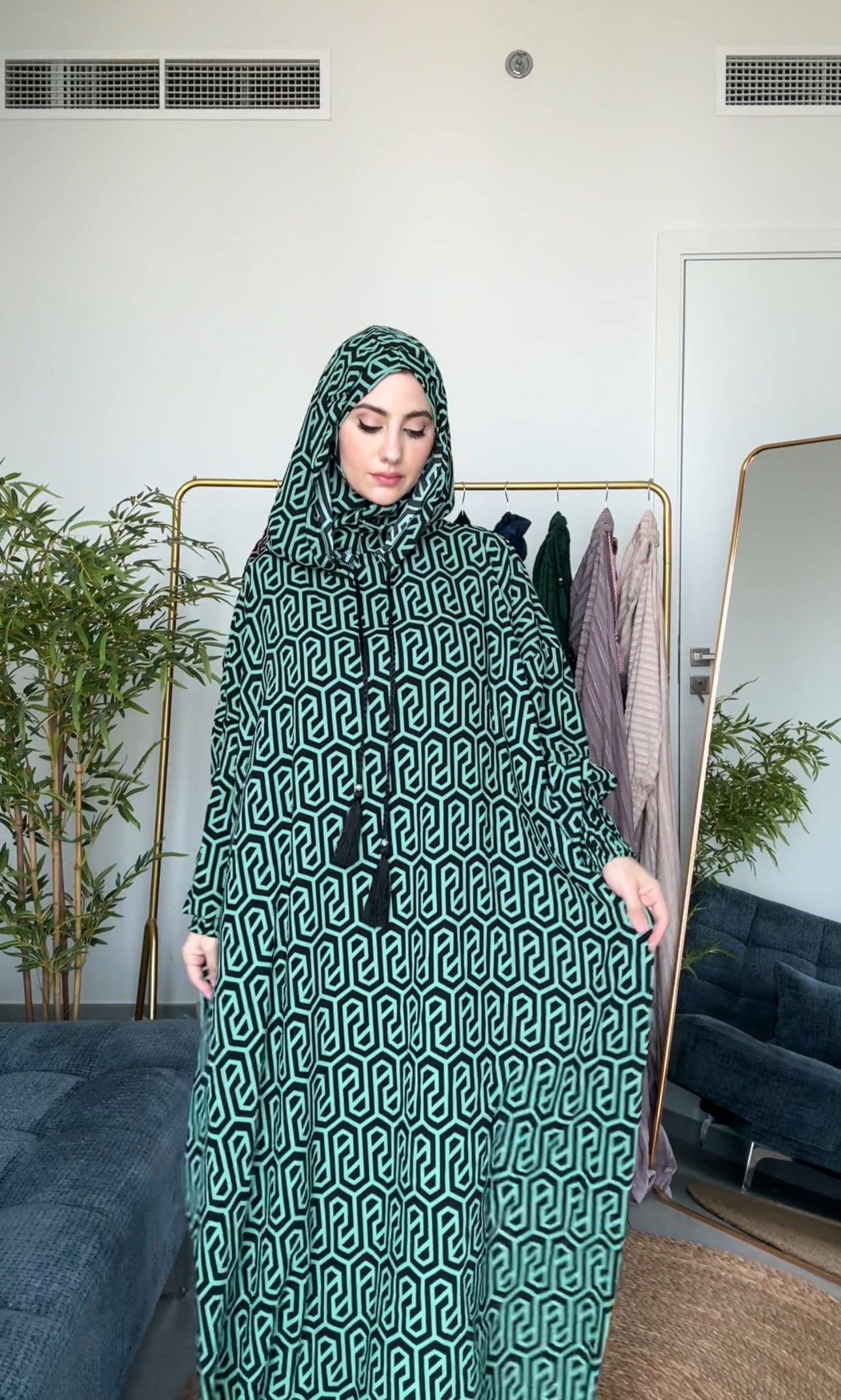 Green with black geometric lines burqa