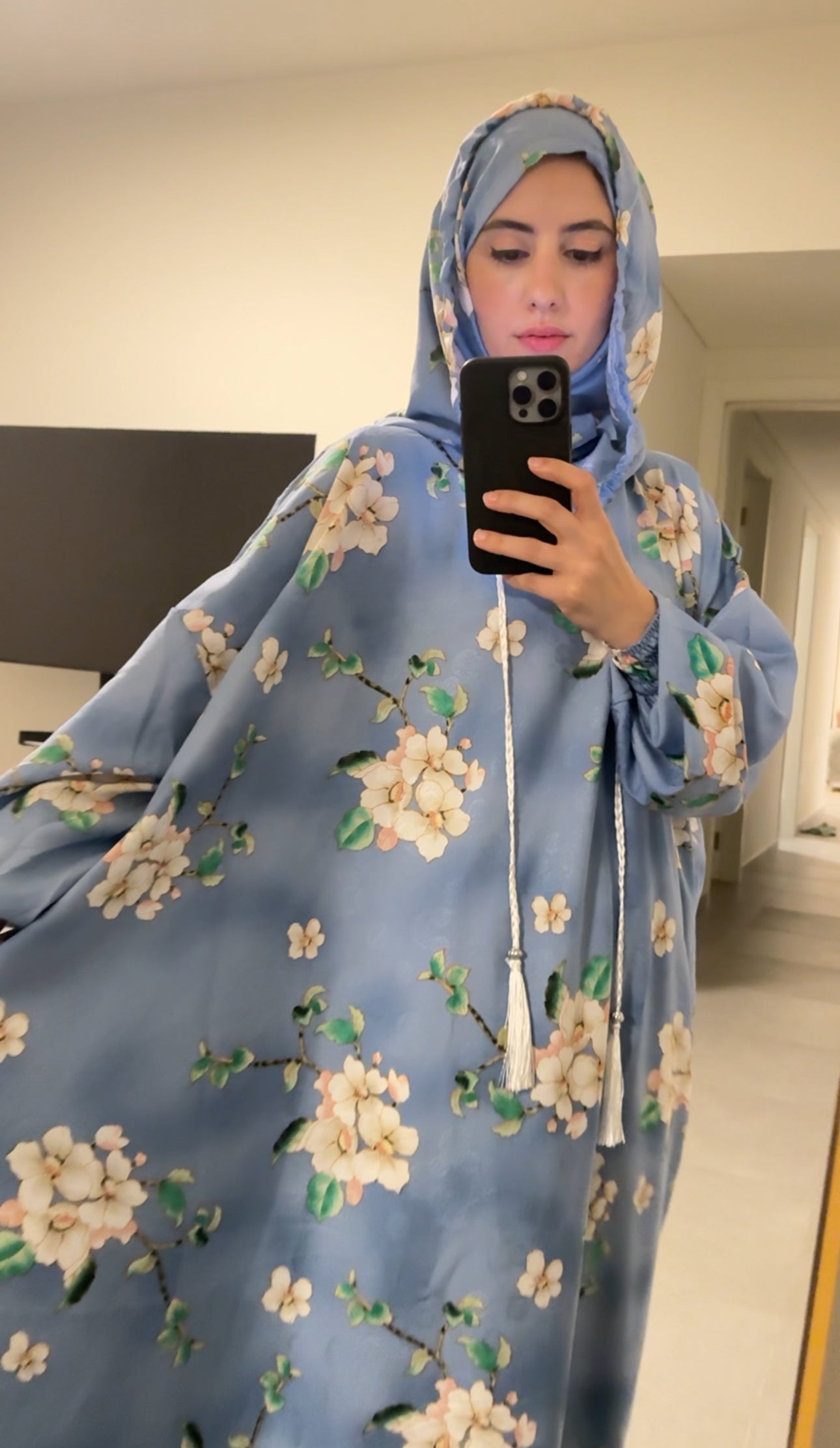 Blue and white orchid burqa
