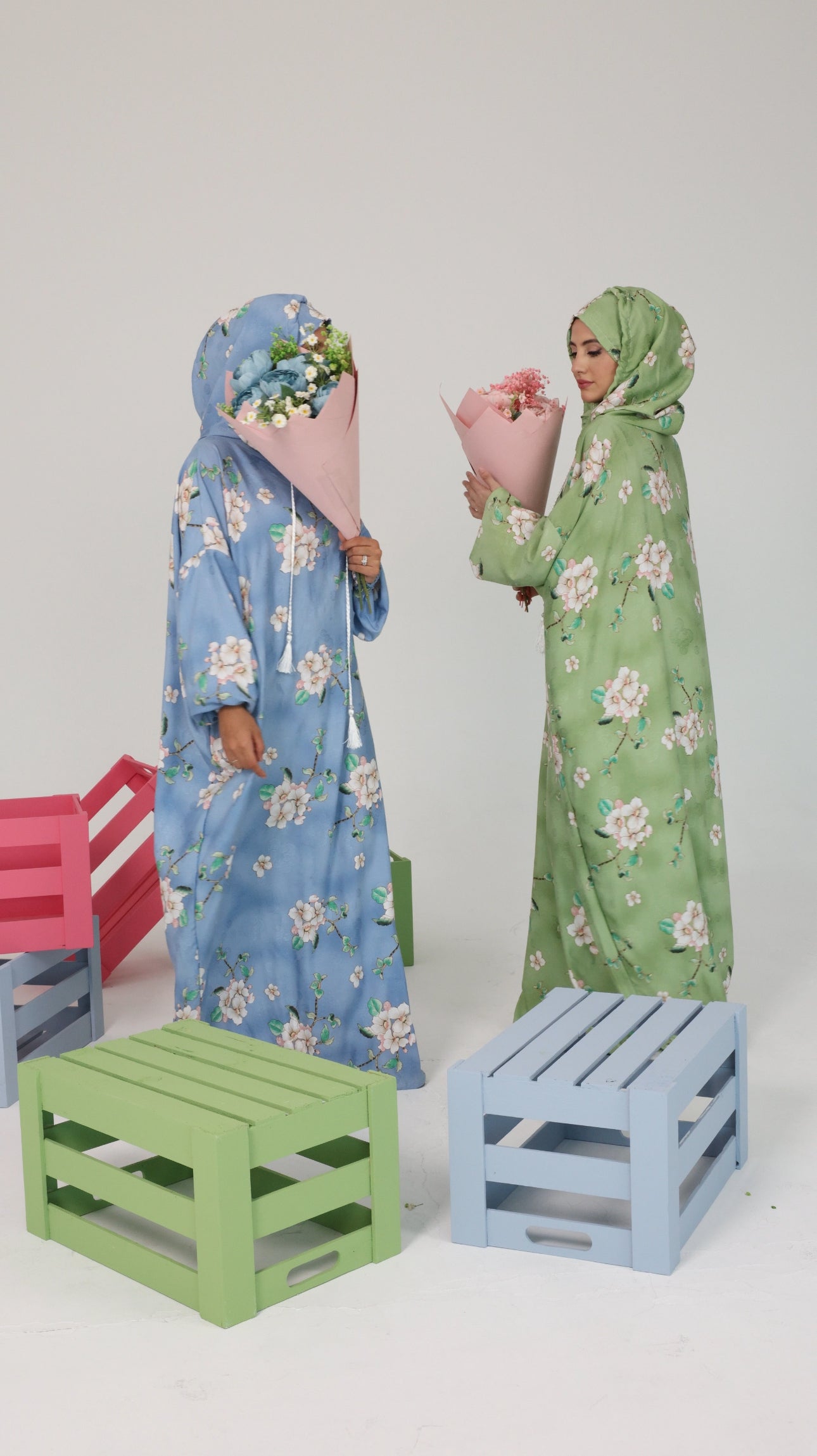 Blue and white orchid burqa
