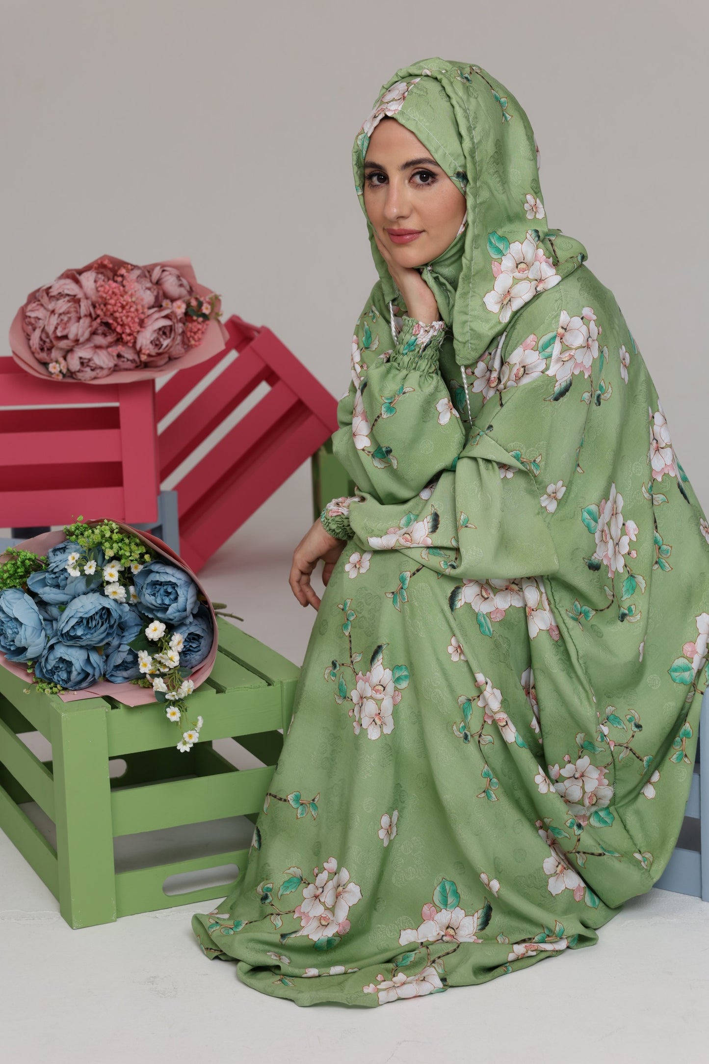 Blue and white orchid burqa