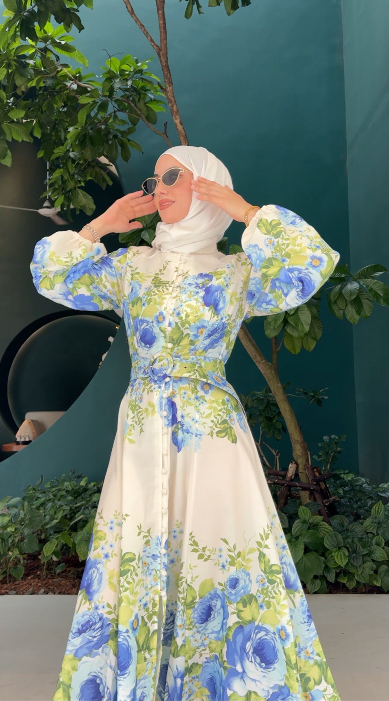 Blue and white floral 🦋 Eid dress