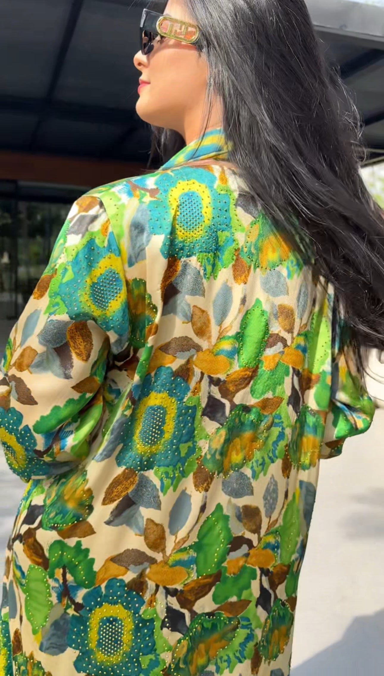 Green 🍏 floral Abayah with matching scarf