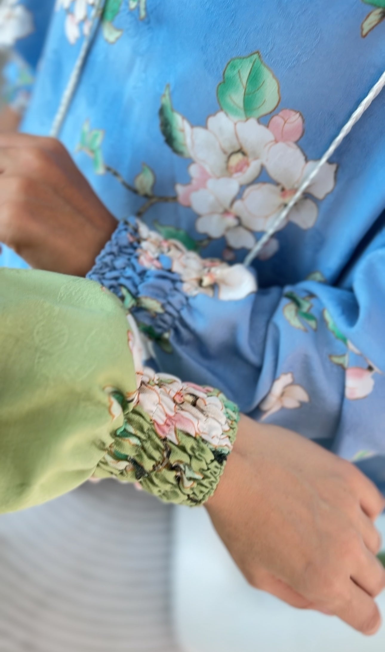 Blue and white orchid burqa