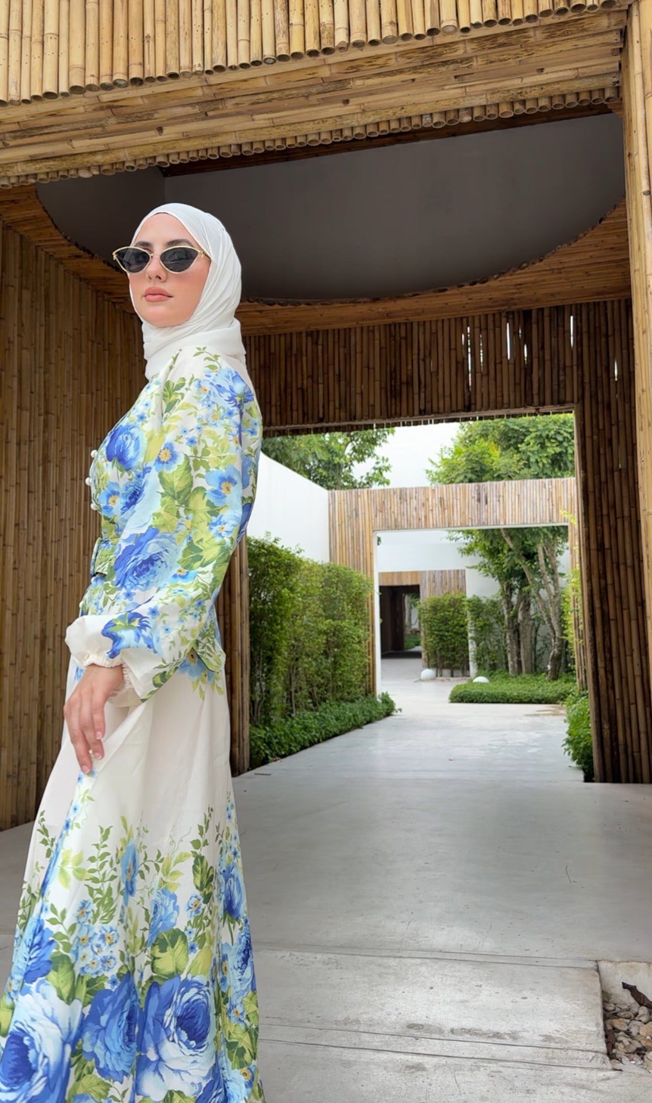 Blue and white floral 🦋 Eid dress