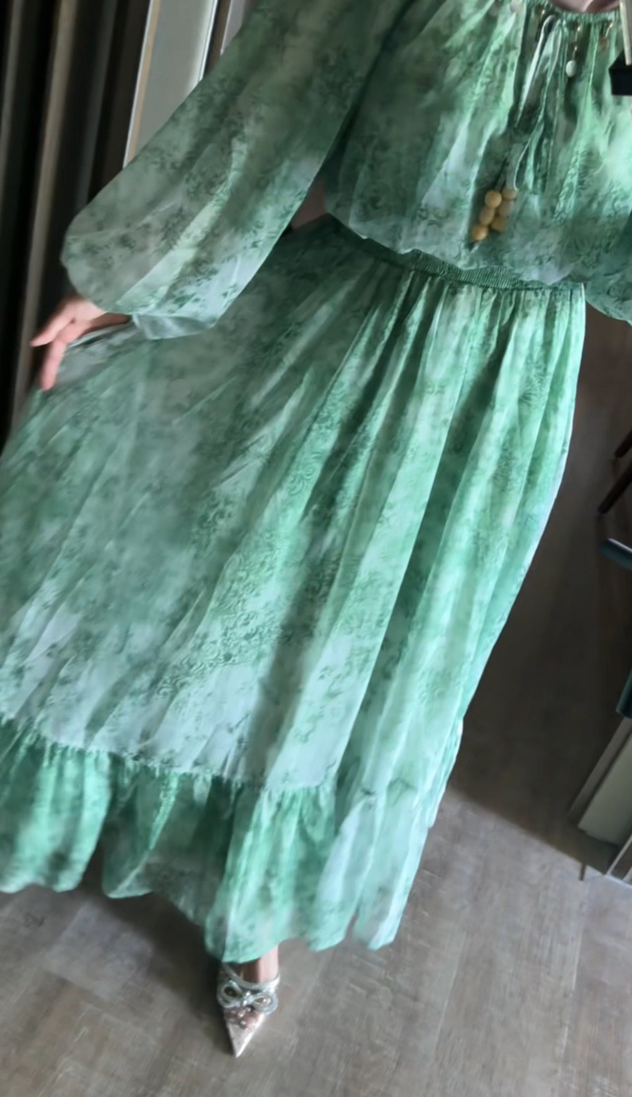 Green flow dress