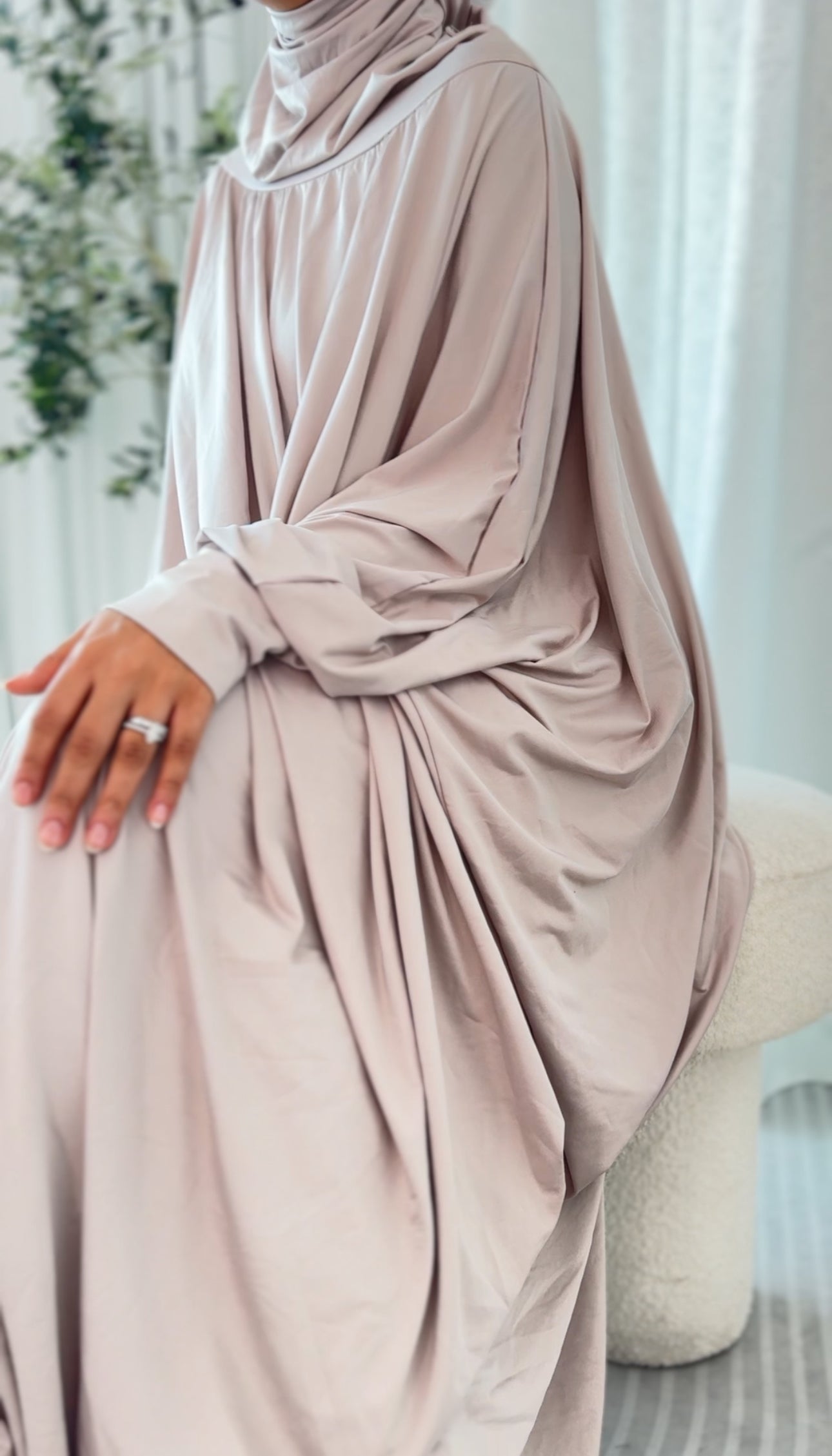 Beige burqa stretch fabric