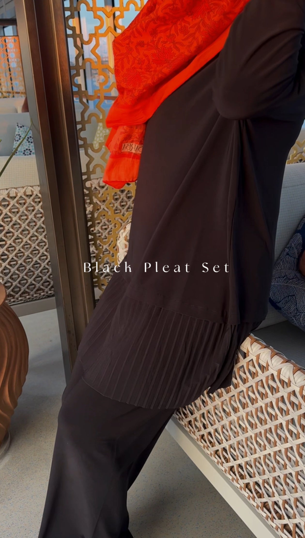 Black pleat stretch fabric set