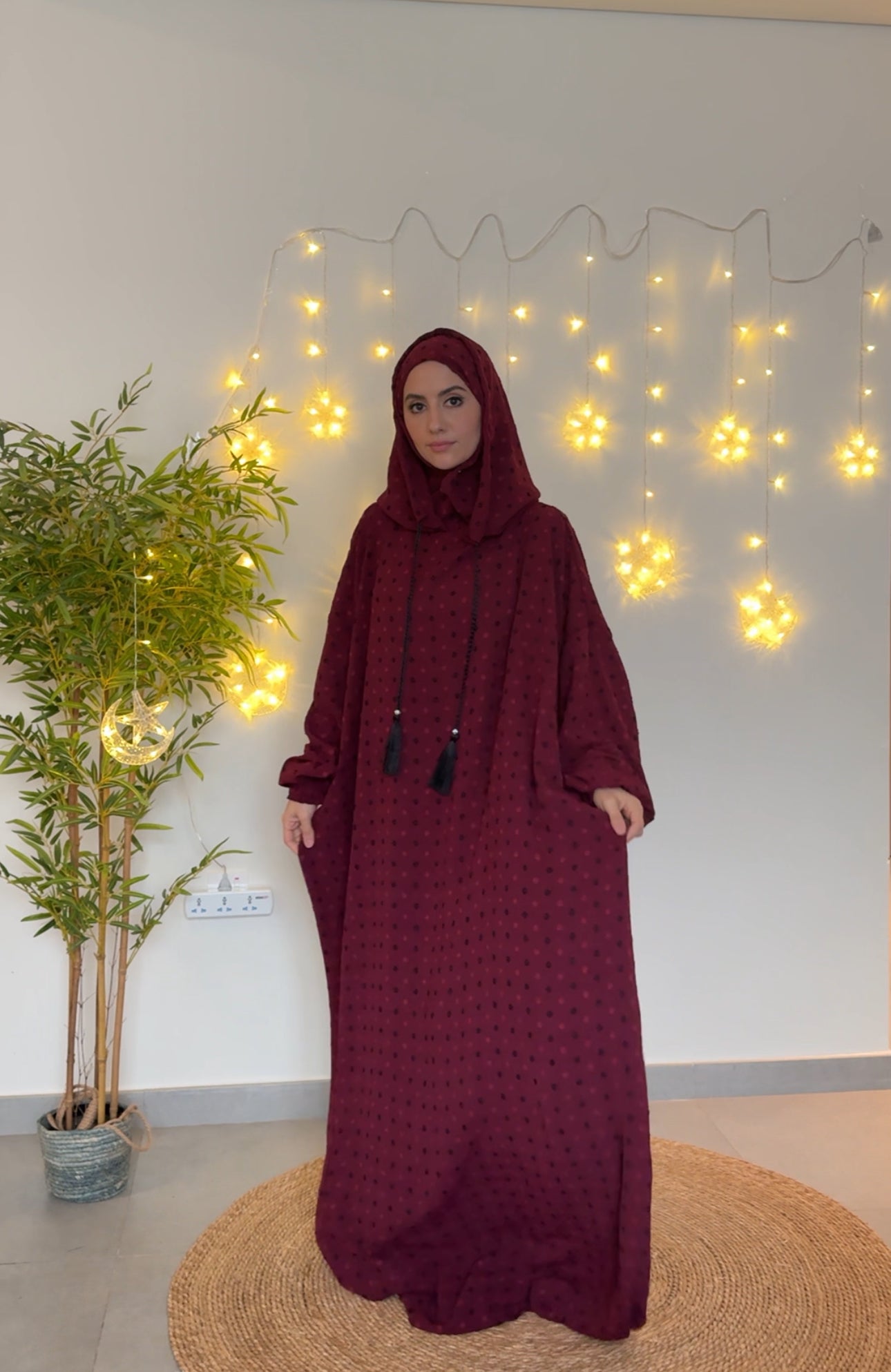 Maroon burqa with black dots