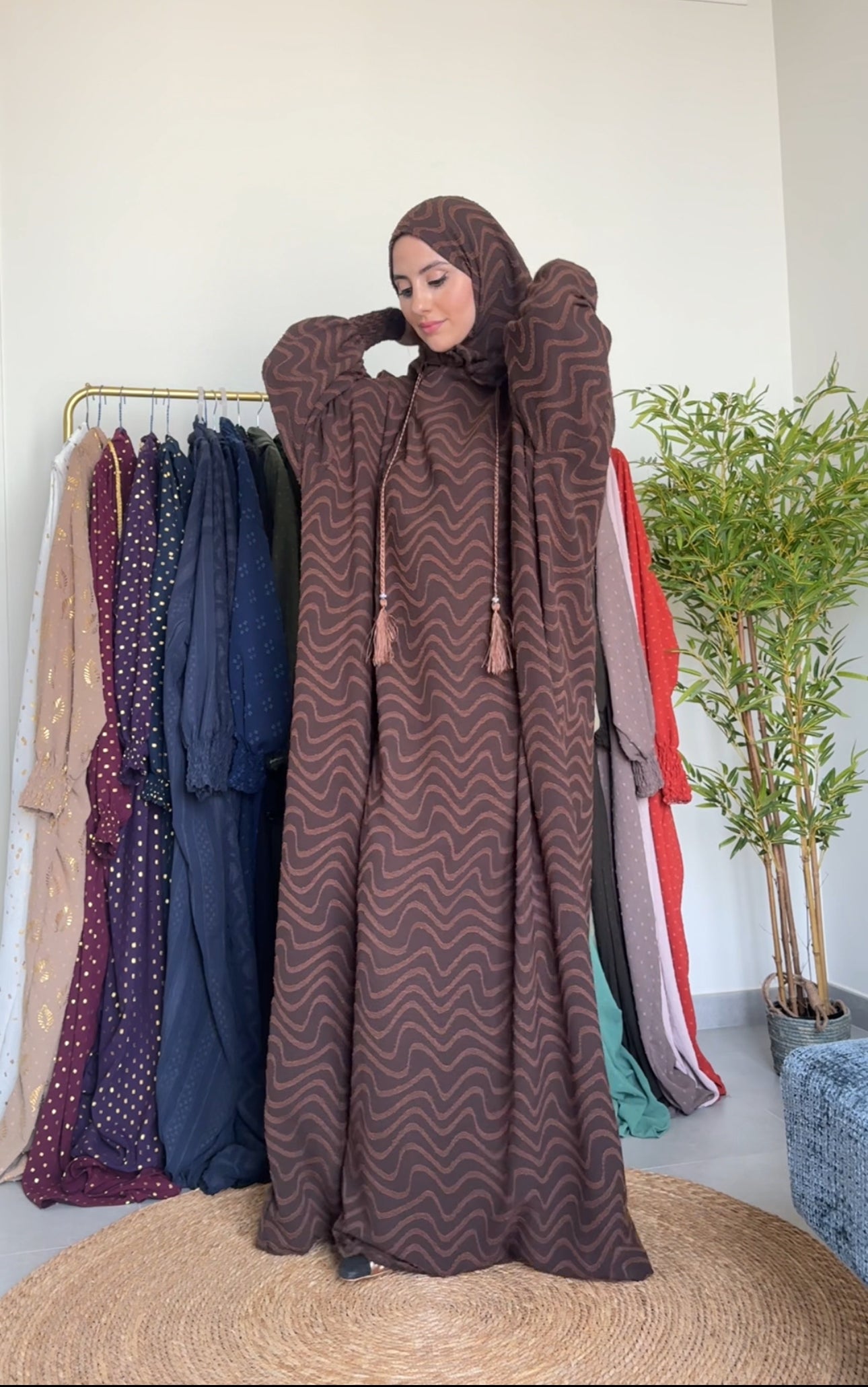 Brown burqa with pattern