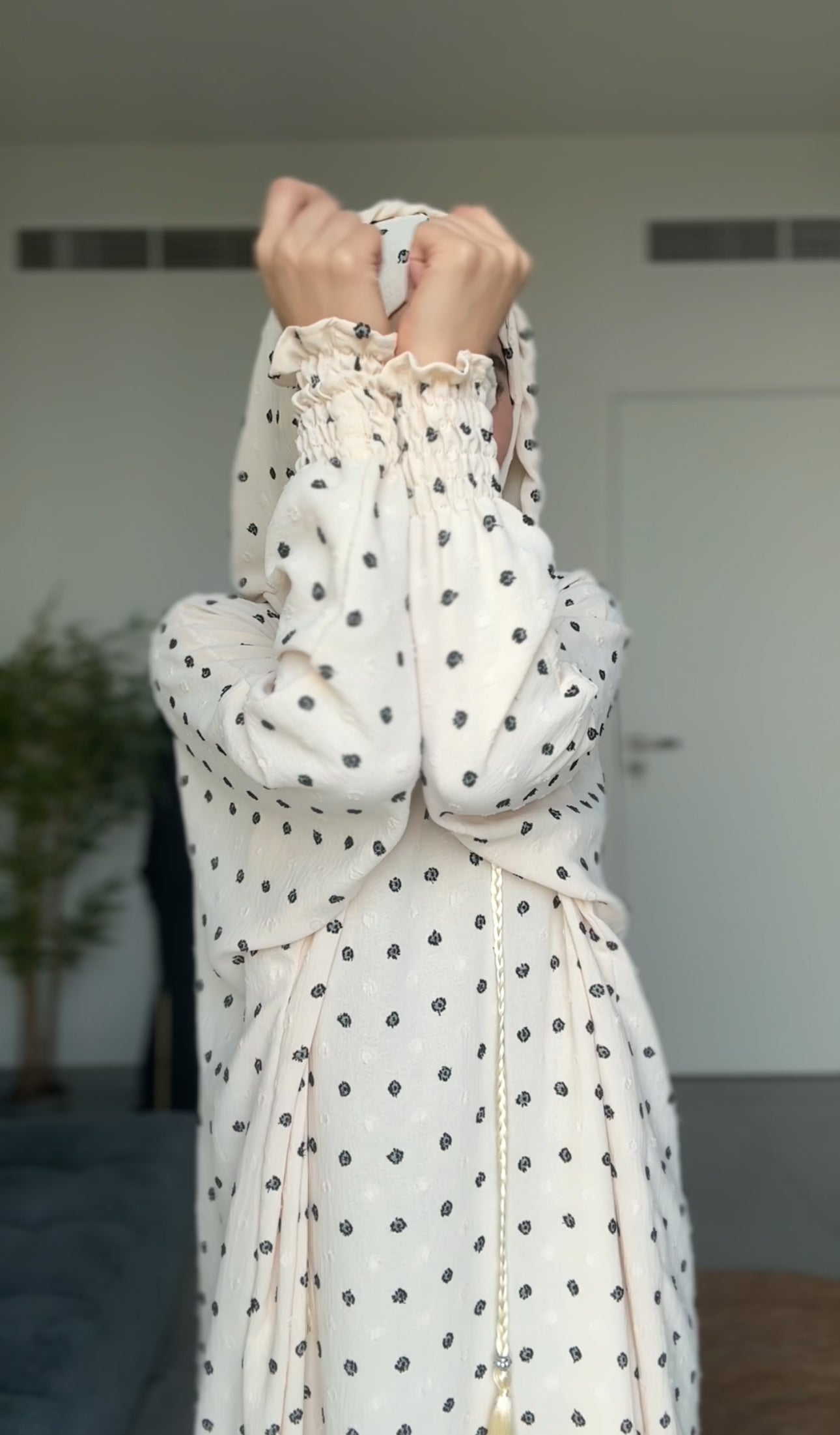 Off white/cream burqa with black dots