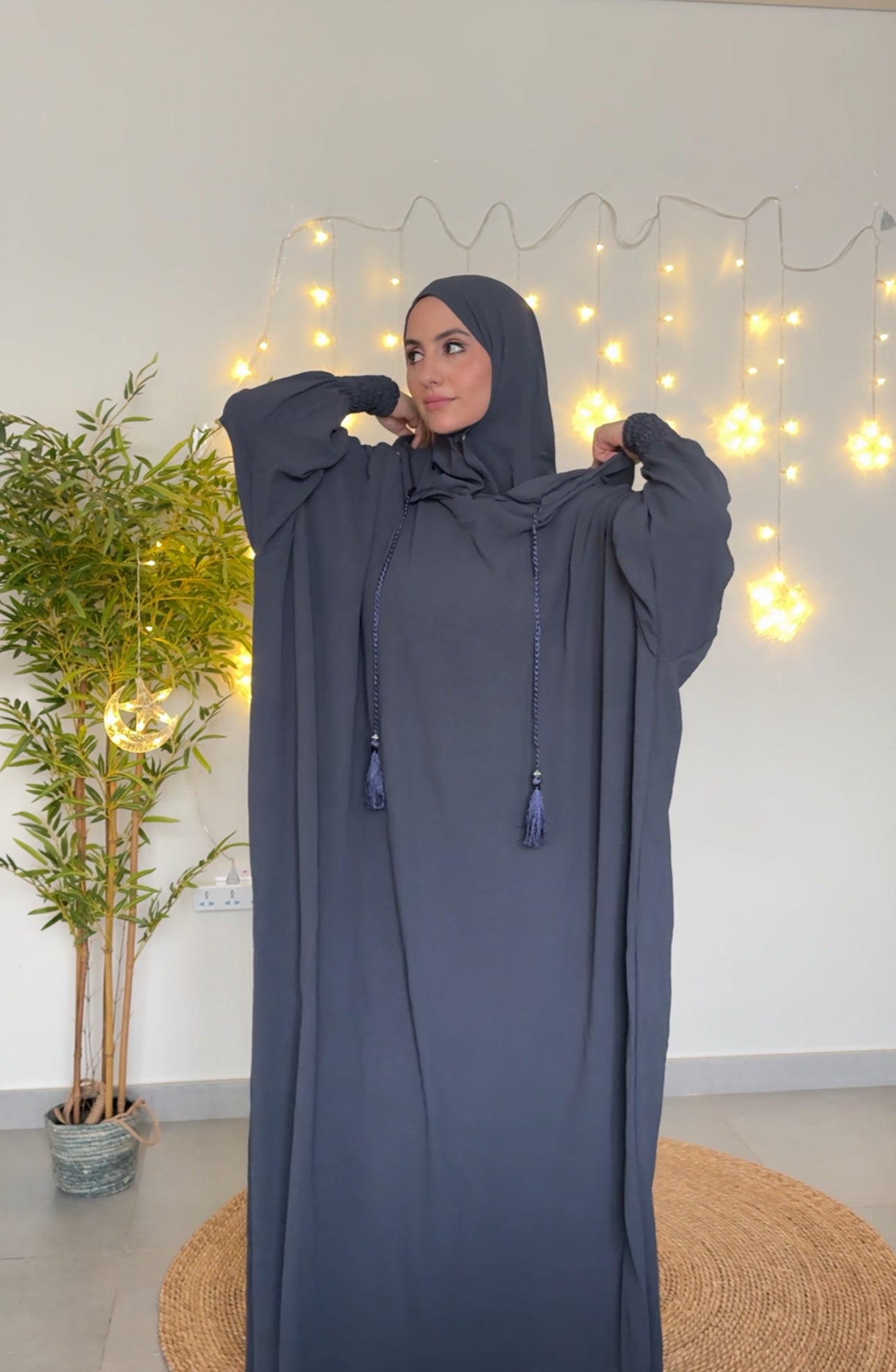 Dark Grey burqa with no dots