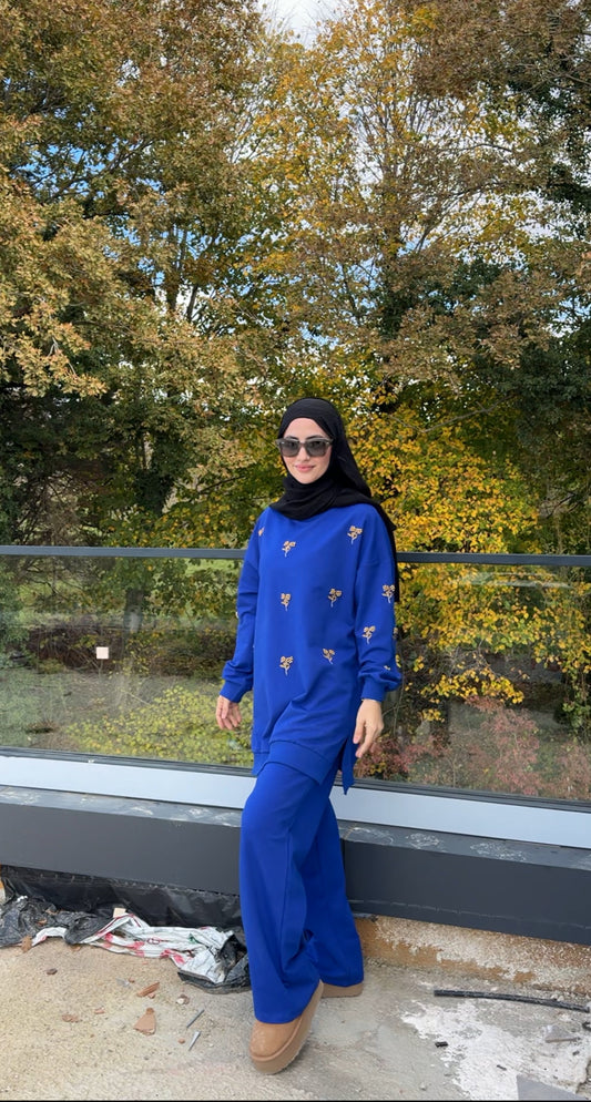 Blue tracksuit set with beads