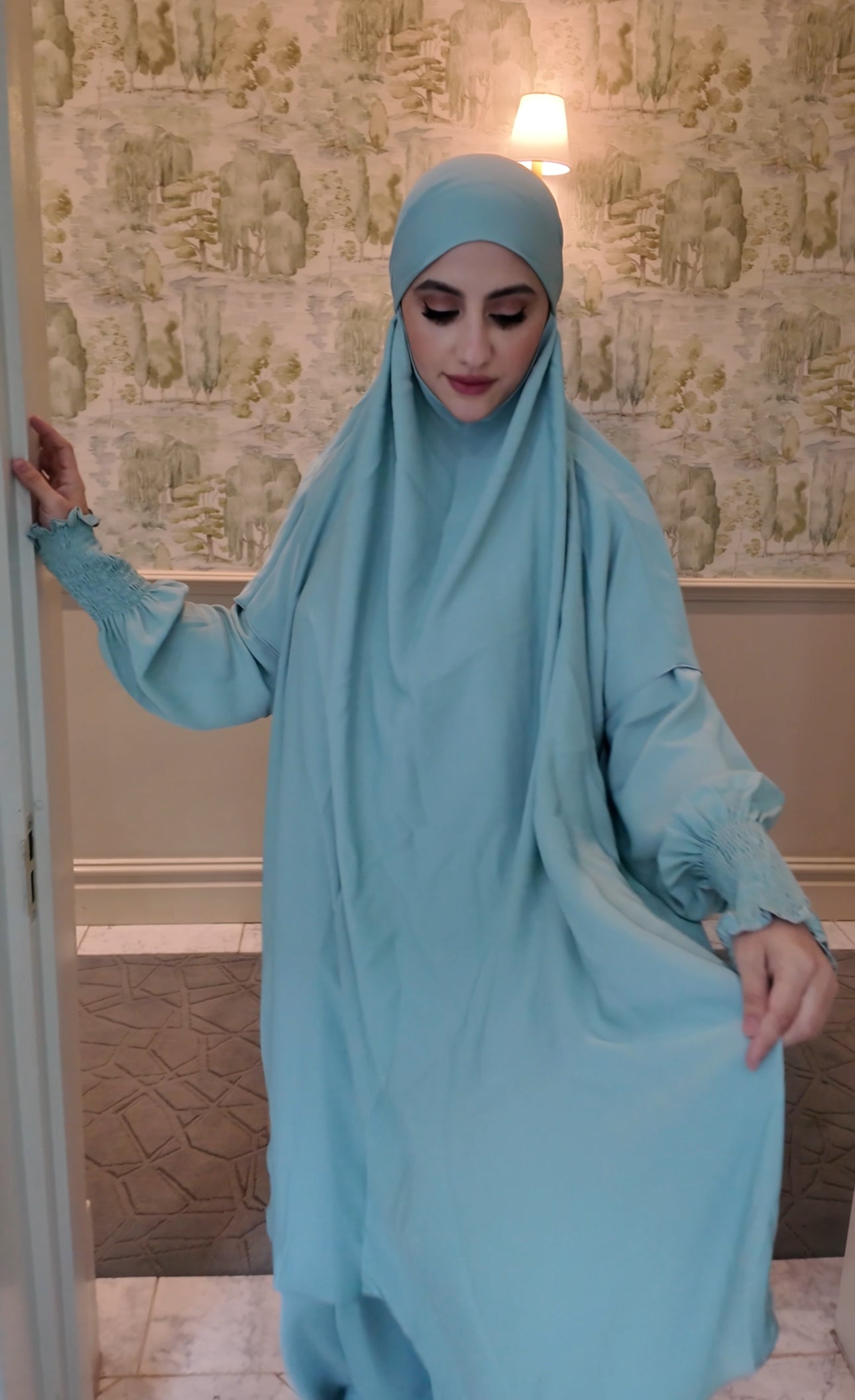 Green Nada fabric Jilbab with long sleeve inner