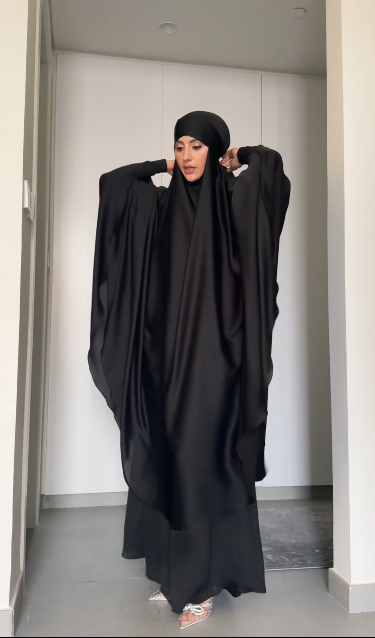 Two Piece Khimar, with long scarf and short sleeve inner