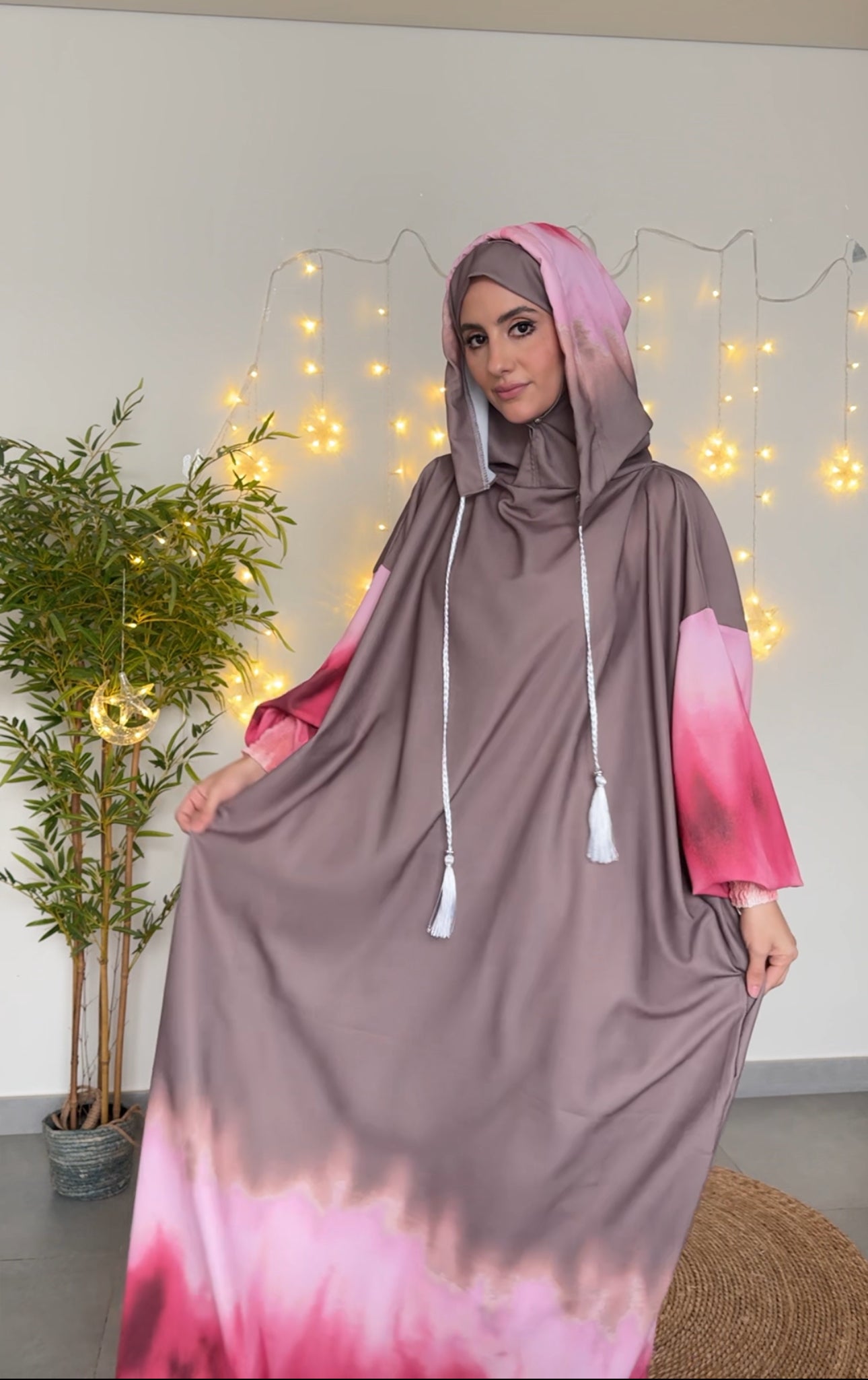 Pink and brown dye burqa