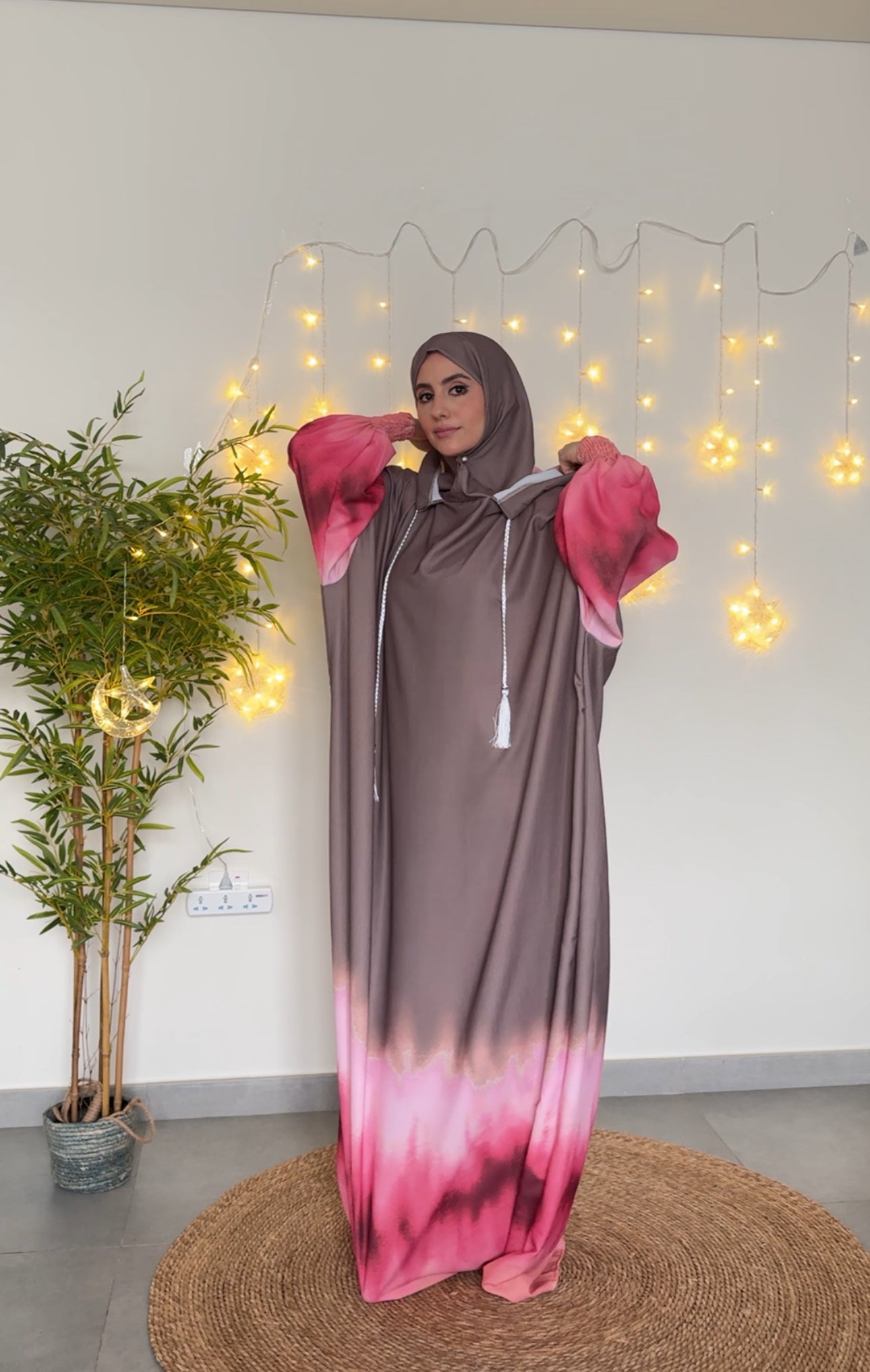 Pink and brown dye burqa